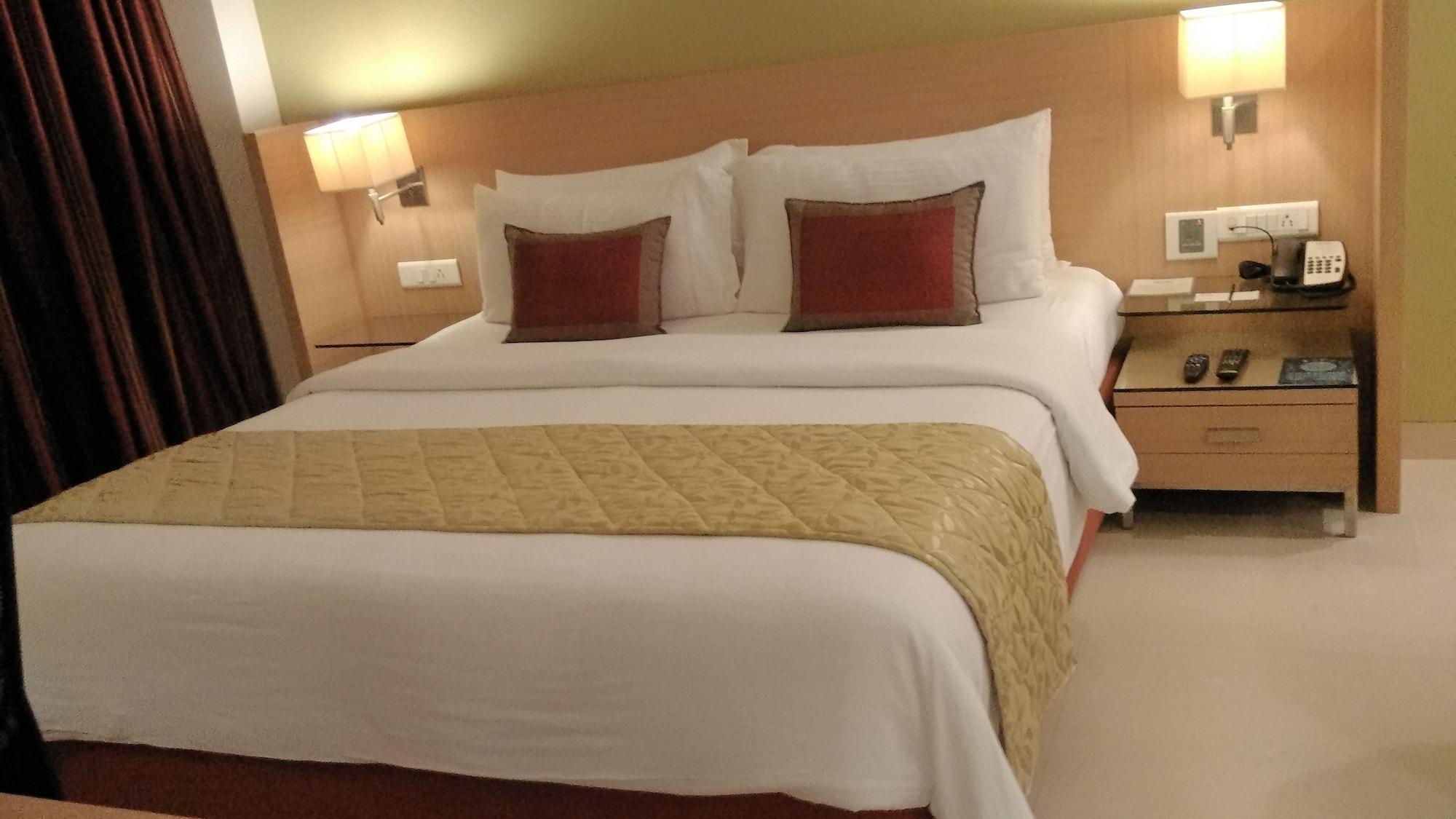 Radha Regent Electronic Hotel Bangalore