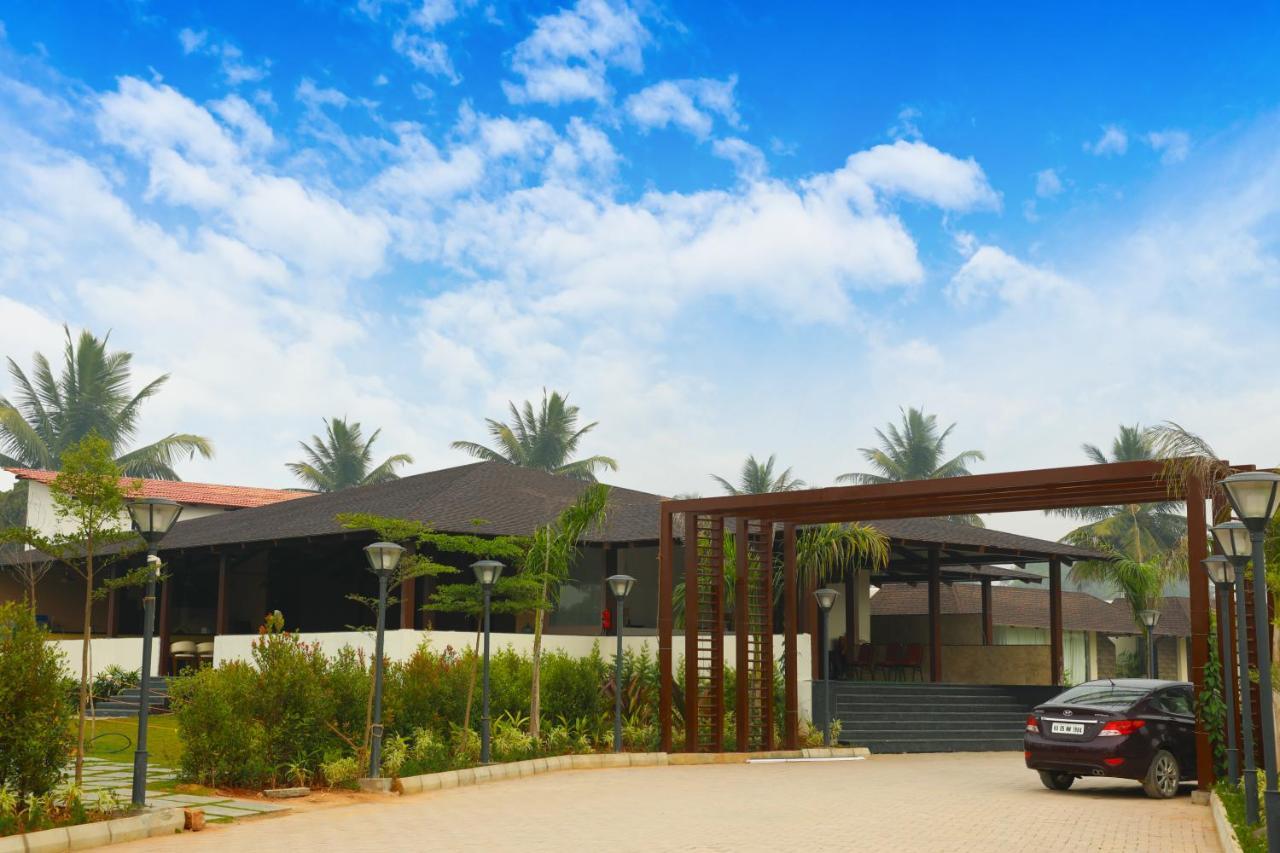 Veerdency Luxury & Pure Veg Resort Bangalore