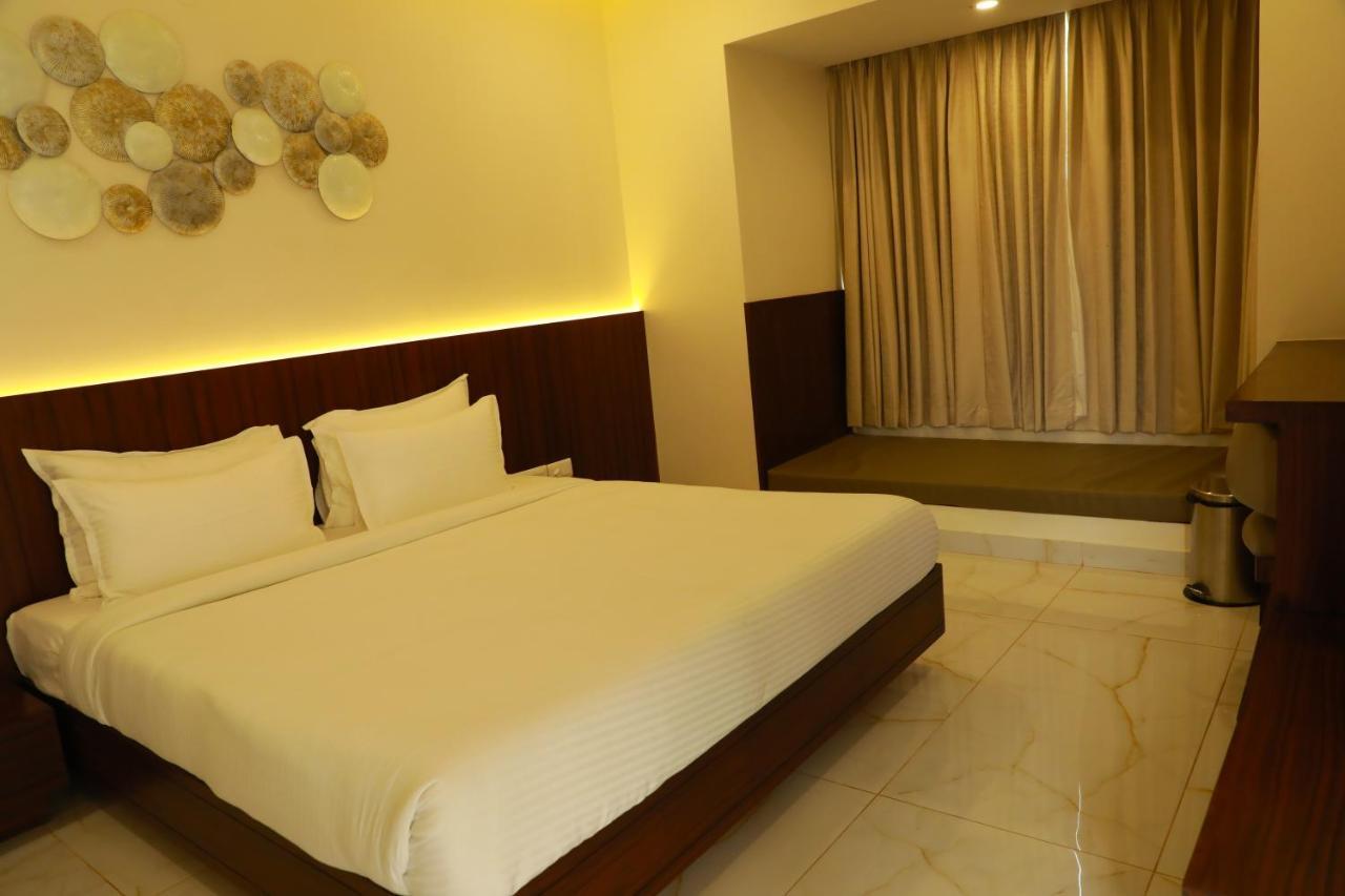 Resort Veerdency Luxury & Pure Veg