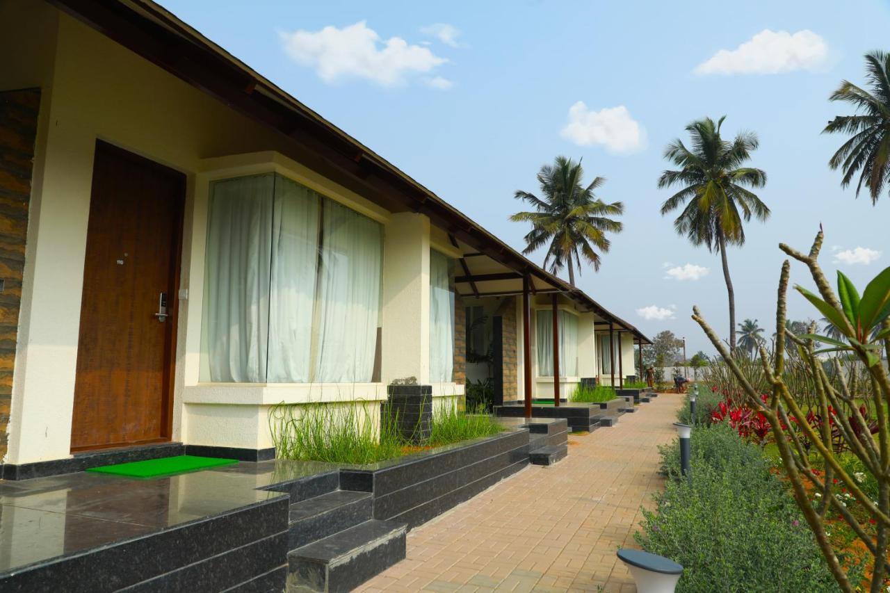 Resort Veerdency Luxury & Pure Veg