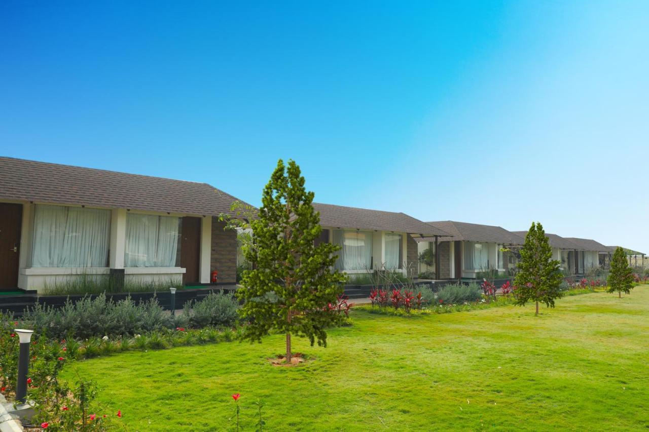 Resort Veerdency Luxury & Pure Veg 4*