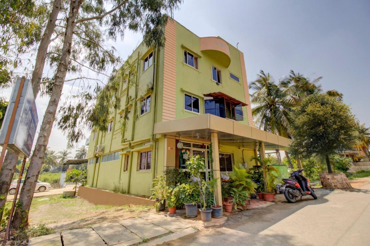 Hotel Oyo 75854 Harsha Residency Bangalore