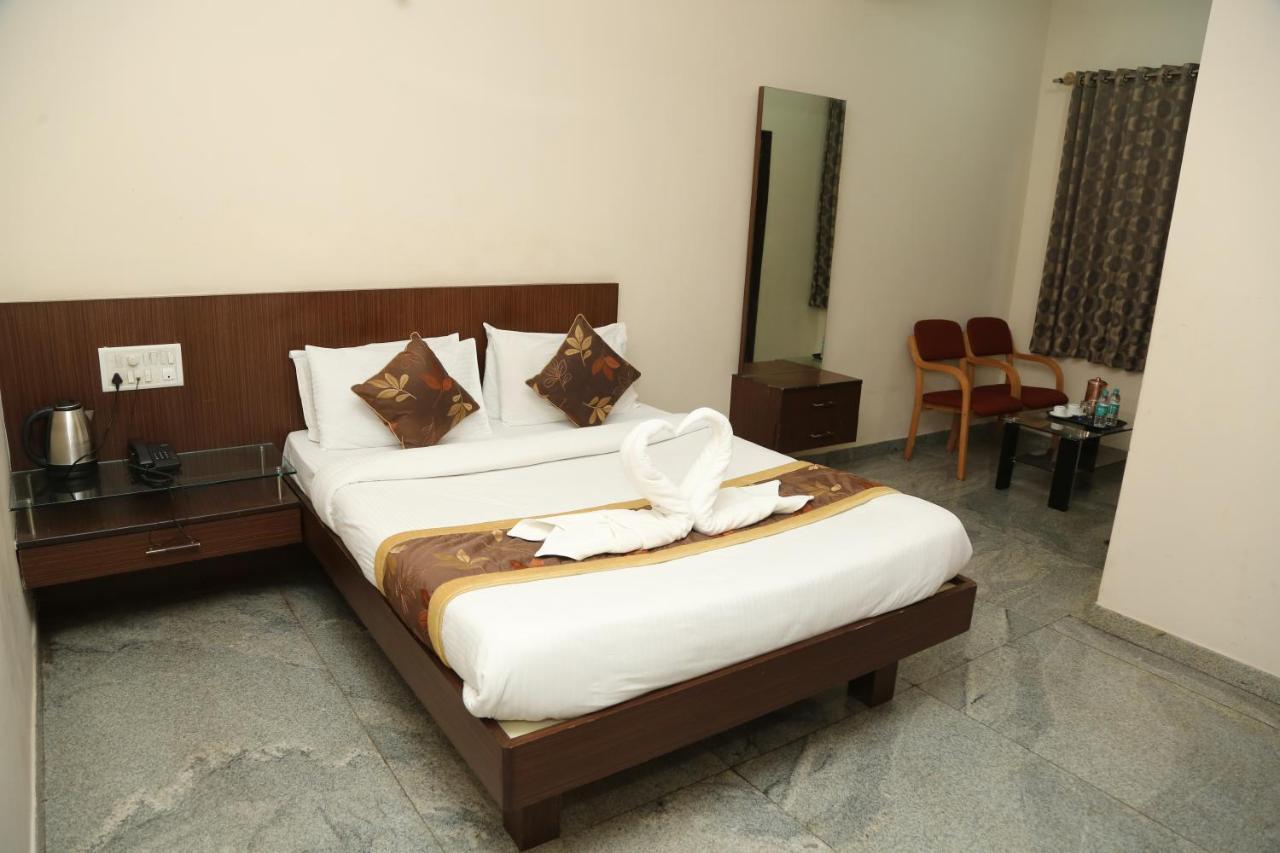Soundarya 2* Bangalore
