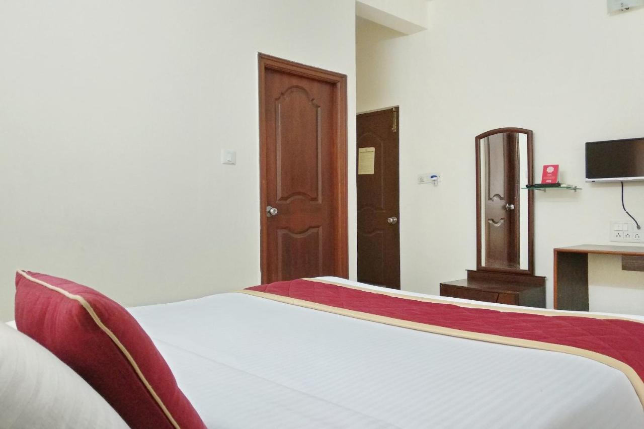 Hotel Super Oyo Capital O Premium Hotel Victoria Heights Near Sri Someshwara Swami Temple