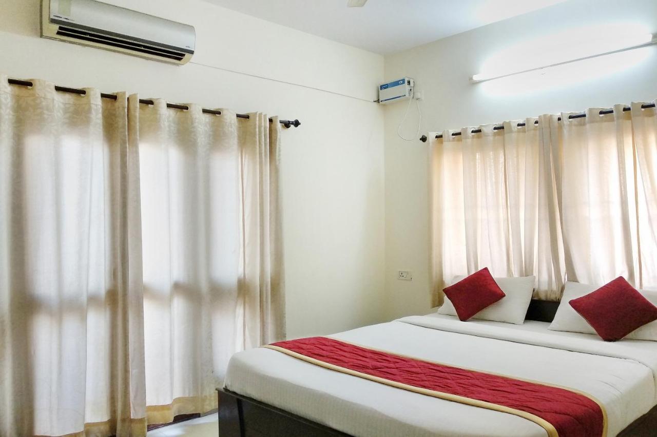 Hotel Super Oyo Capital O Premium Hotel Victoria Heights Near Sri Someshwara Swami Temple 3*