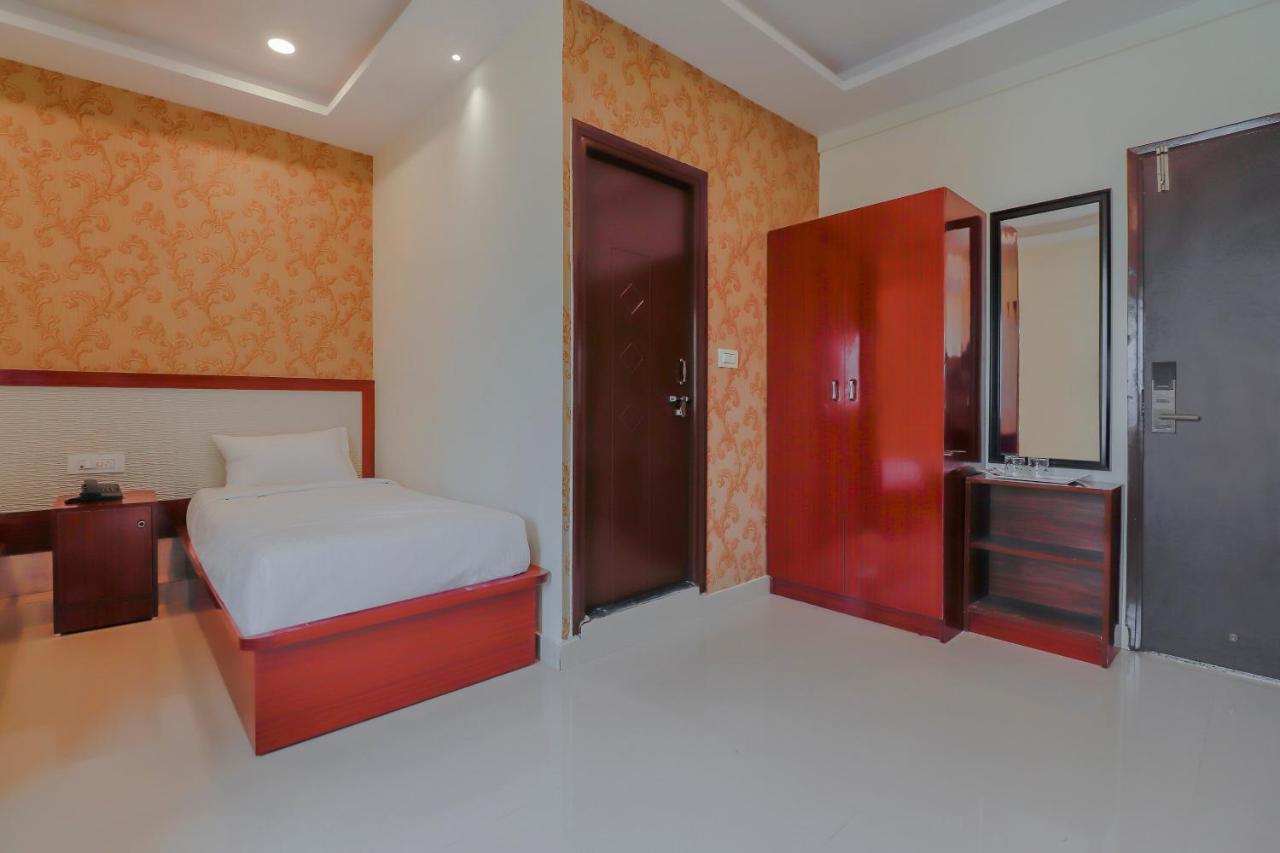 Collection O 81399 Hotel Ur Comforts Jayanagar Hotel
