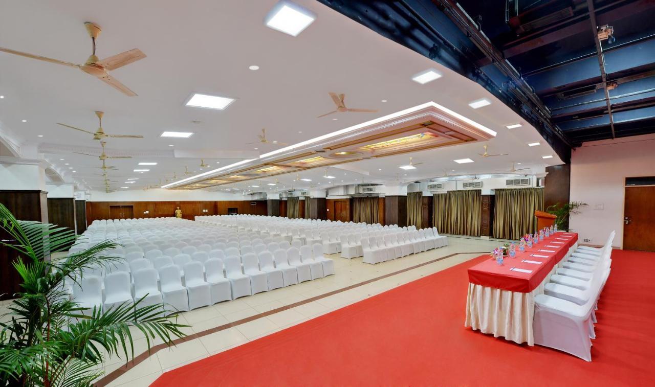 Manpho Bell & Convention Center