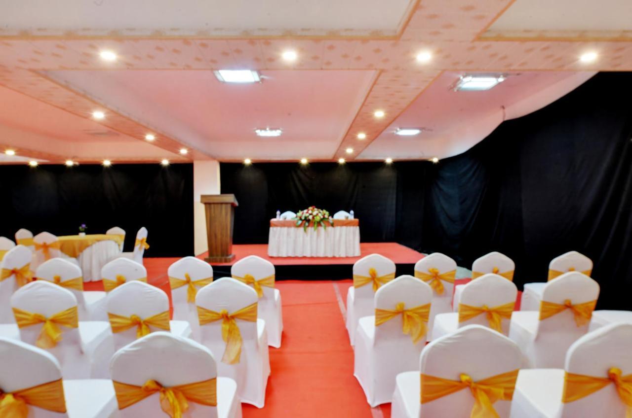 Manpho Bell & Convention Center Hotel