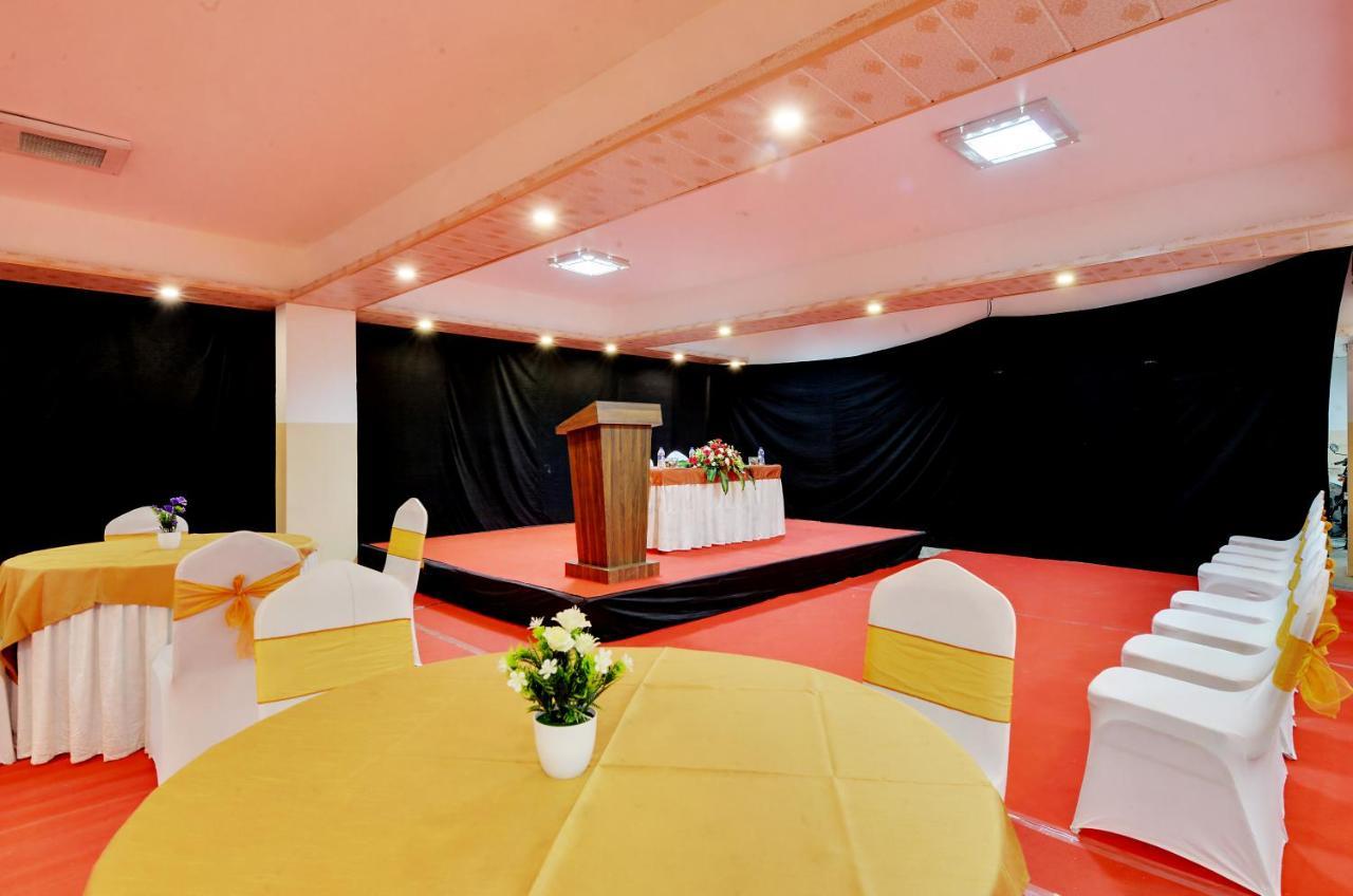 Hotel Manpho Bell & Convention Center 3*