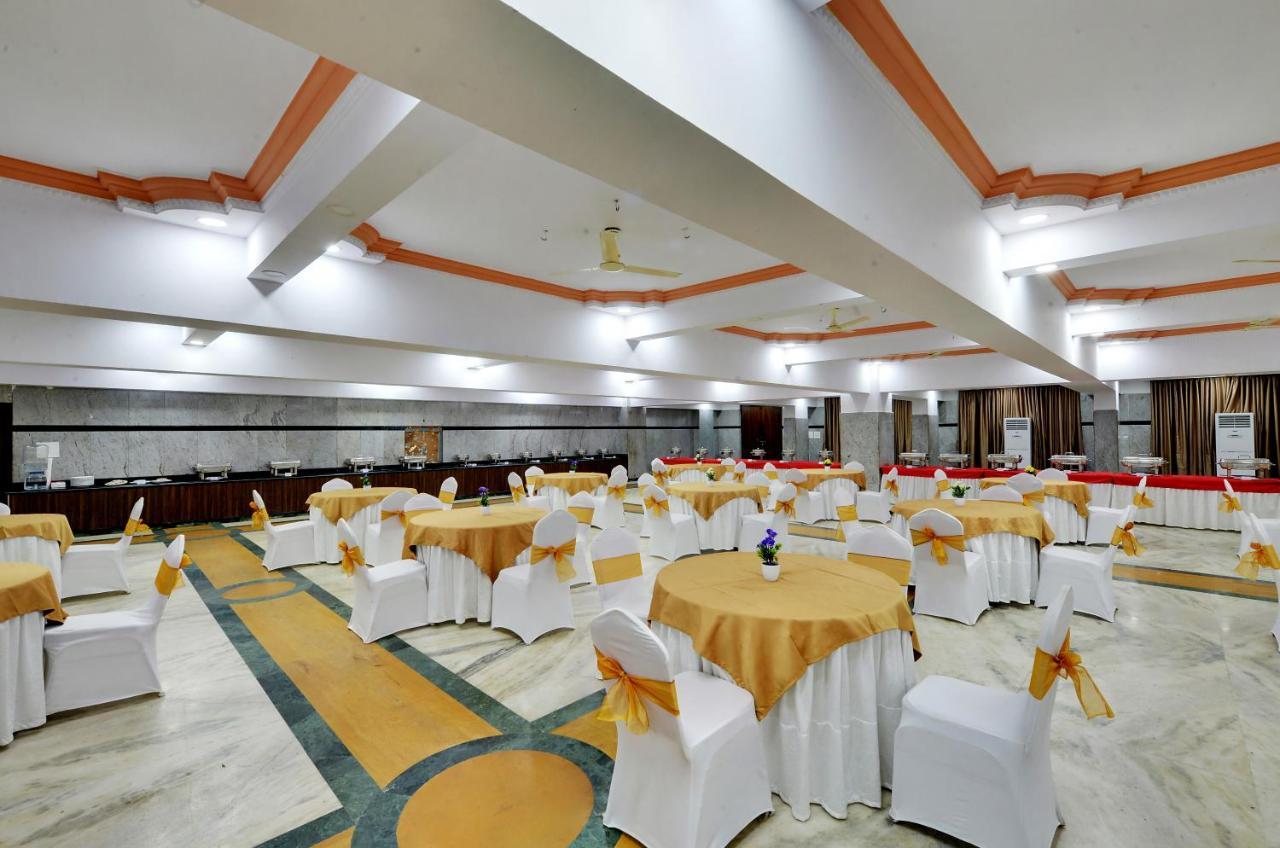 Hotel Manpho Bell & Convention Center 3*