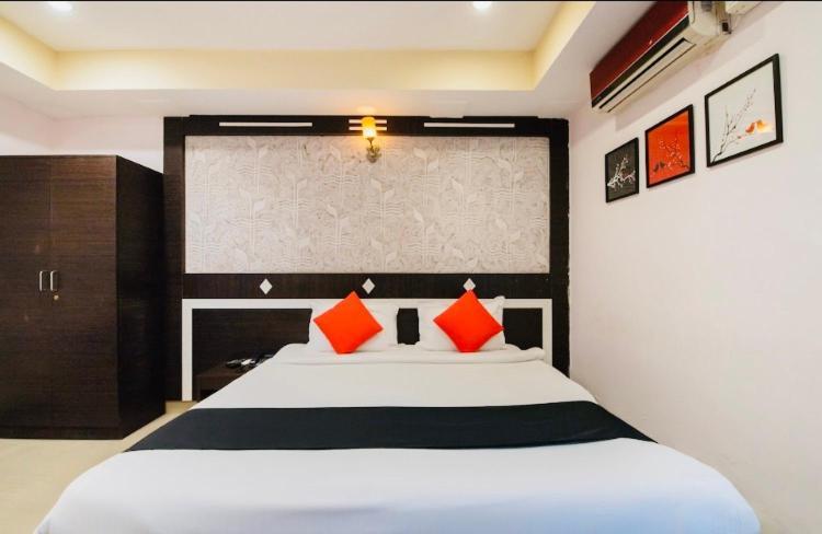 Seasons Residency Hotel