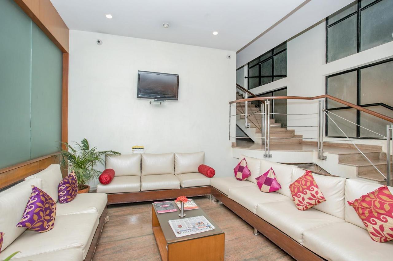 Super O Petunia Boutique Hotel