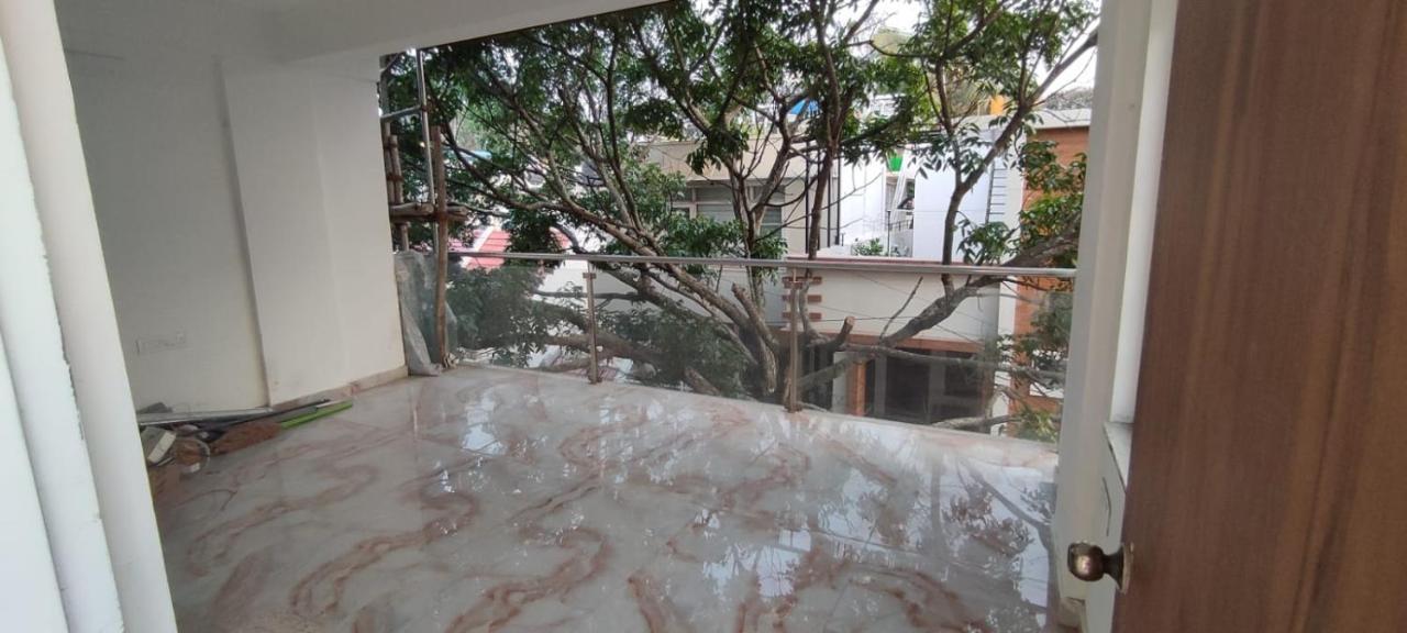 Rvr Abode -private *