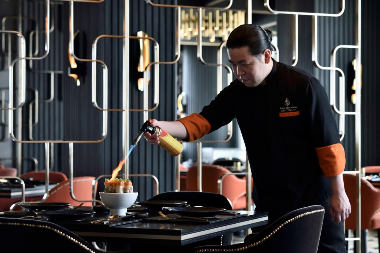 Four Seasons At Embassy One Hotel