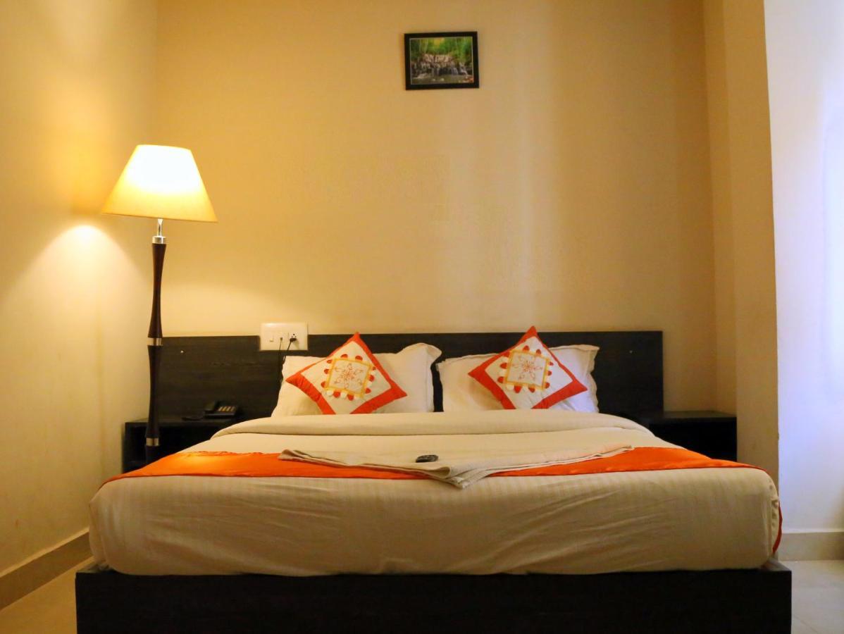 Orange Corner Airport Hotel 2*
