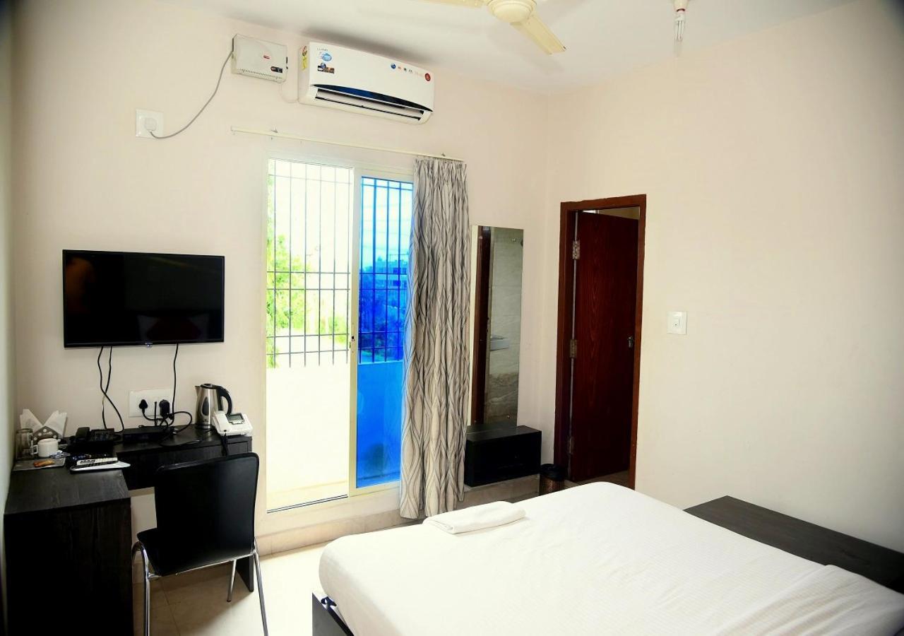 Hotel Orange Corner Airport