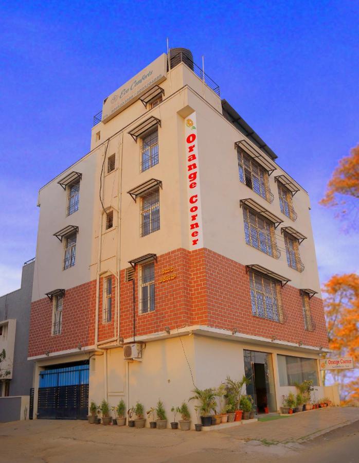 Orange Corner Airport Hotel