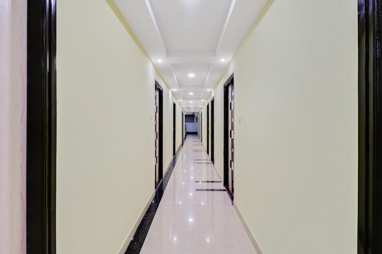 Oyo Sri Sai Residency Near Vijayanagar Metro Station Hotel 3*