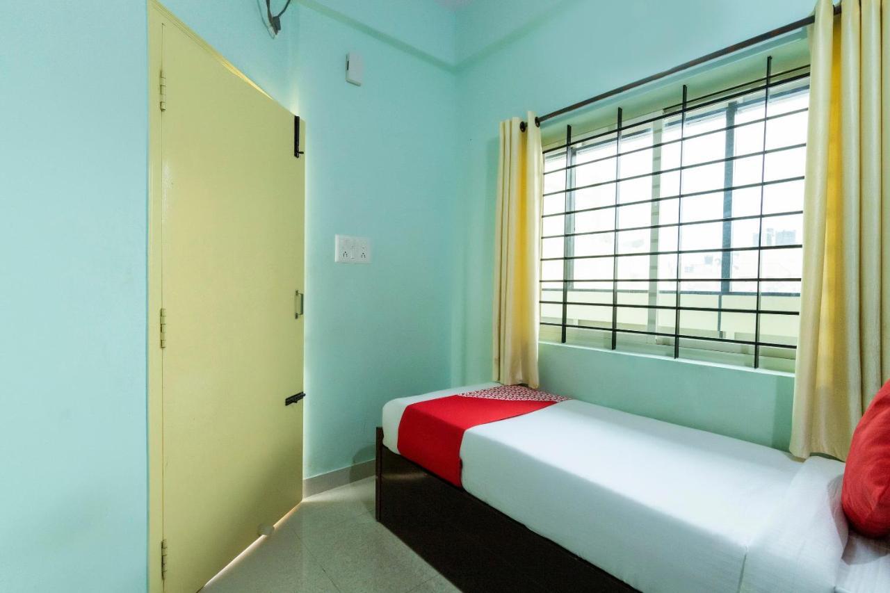 Hotel Oyo Ramana Near Hare Krishna Hill Bangalore