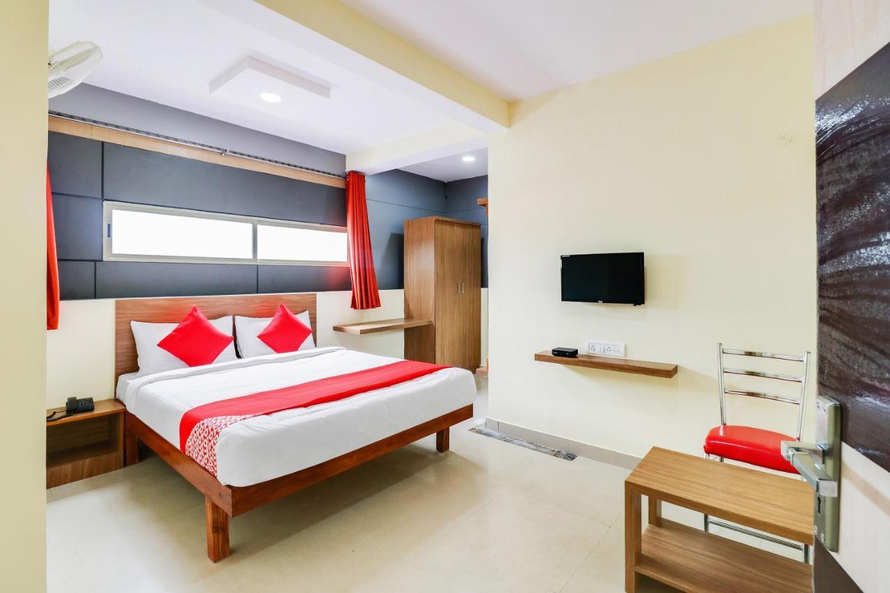 Oyo Sri Sai Residency Near Vijayanagar Metro Station Hotel 3*