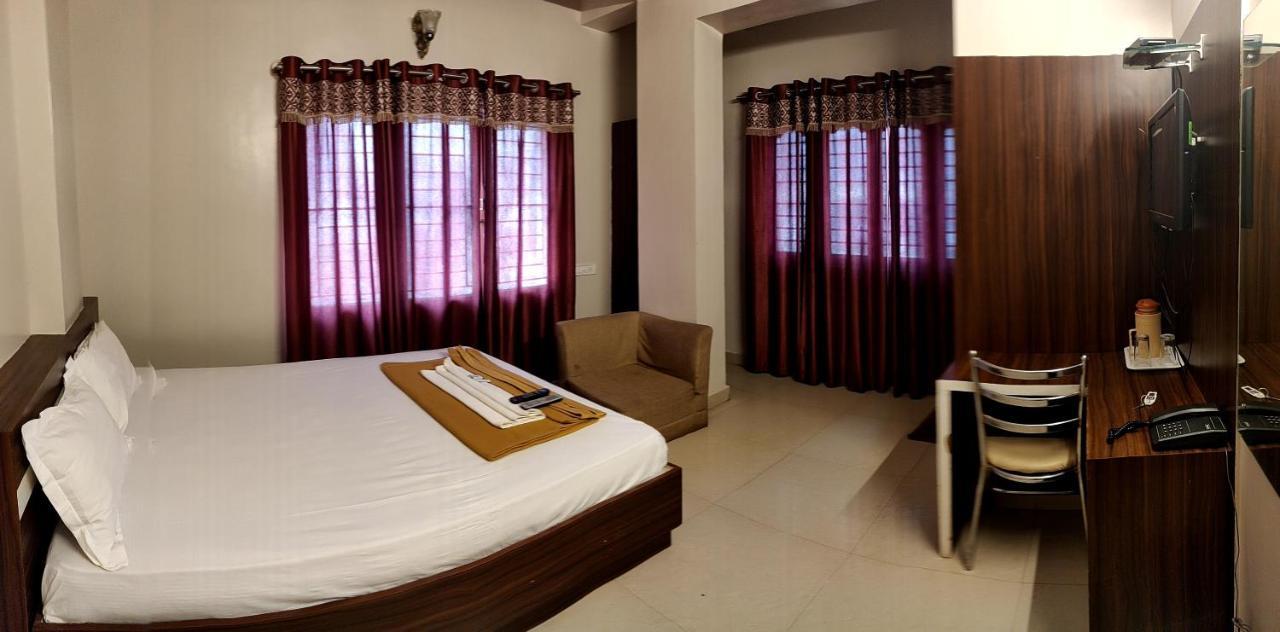 Hotel Parkwood 2*