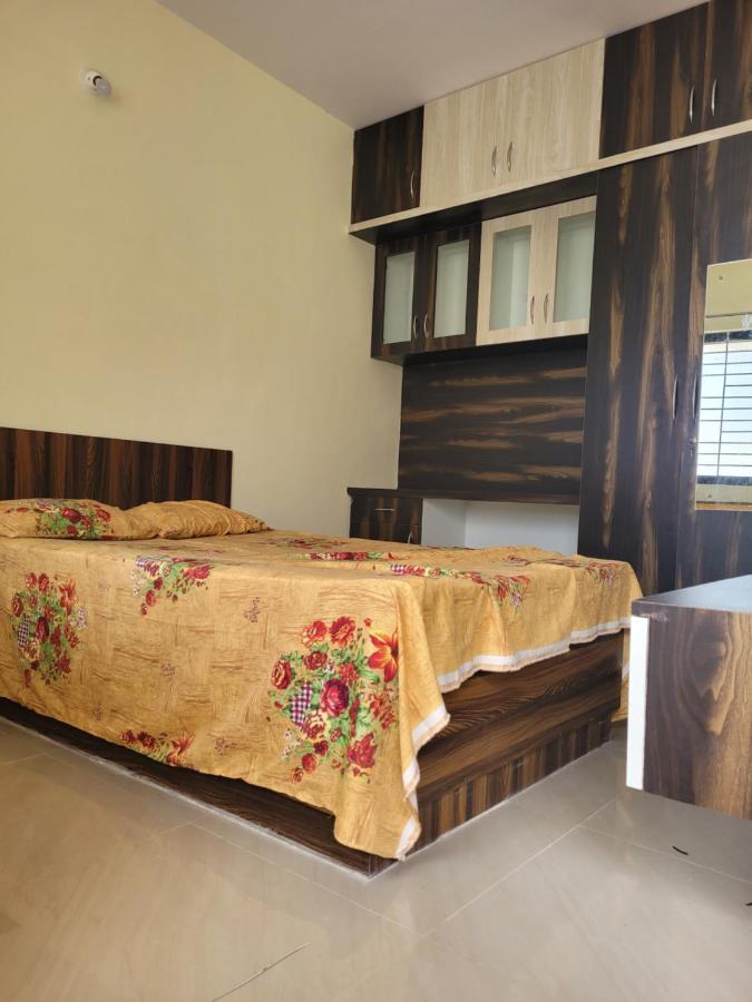 Rv Backpackers Casa de hóspedes *