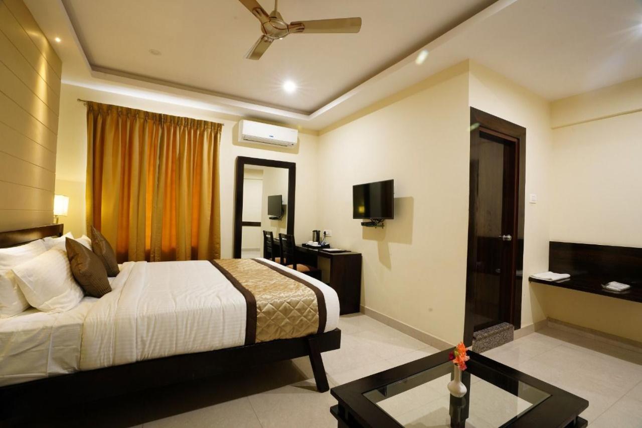 Silicon Hotel 3*