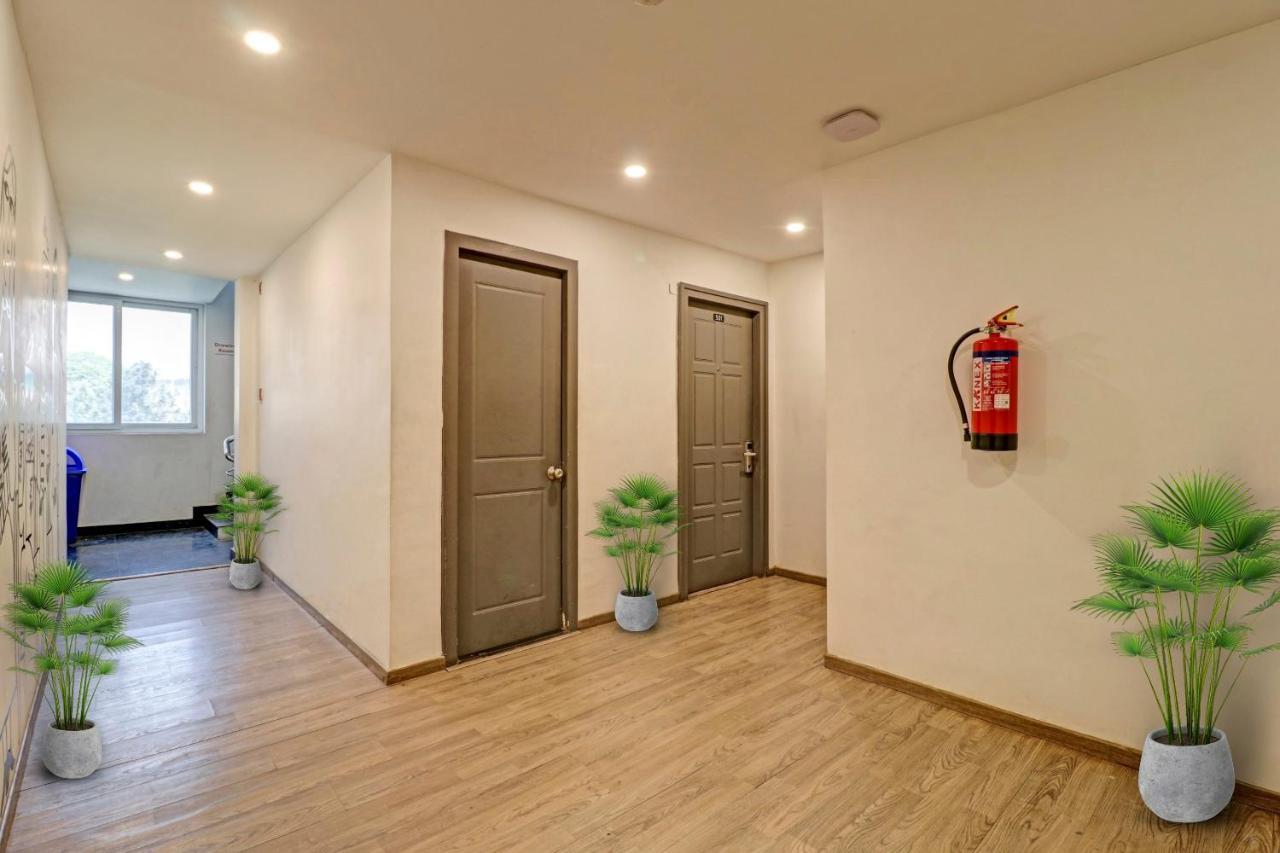 Hotel Oyo Townhouse 251 Richmond Circle
