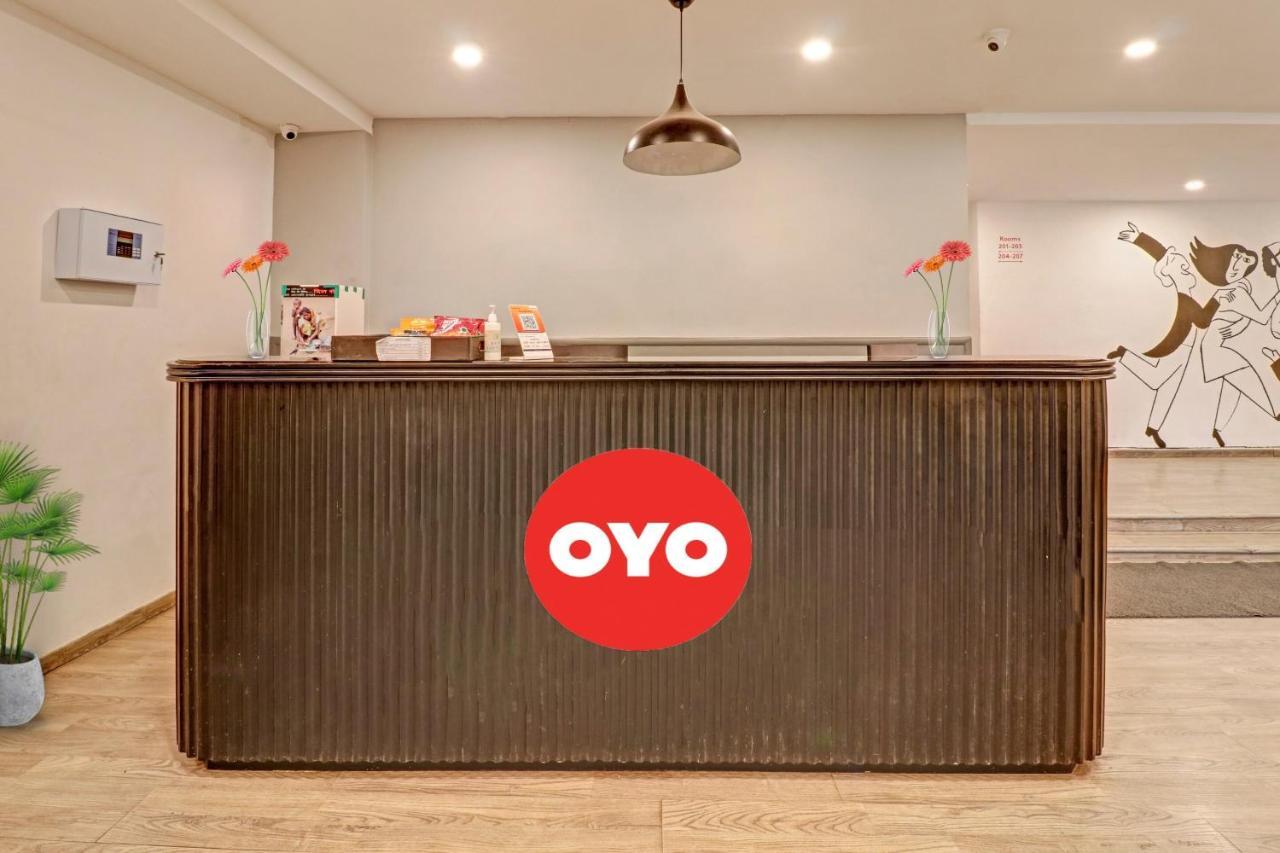 Oyo Townhouse 251 Richmond Circle Bangalore