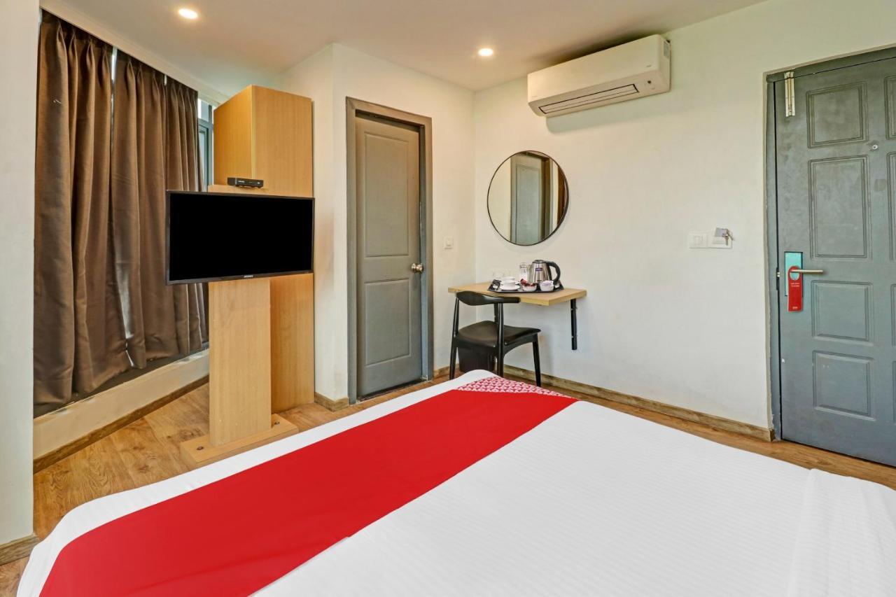 Oyo Townhouse 251 Richmond Circle 4* Bangalore