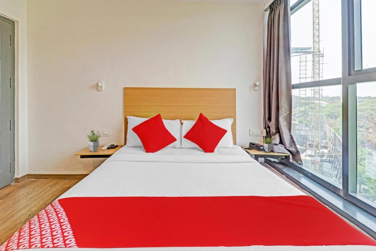 Hotel Oyo Townhouse 251 Richmond Circle 4*