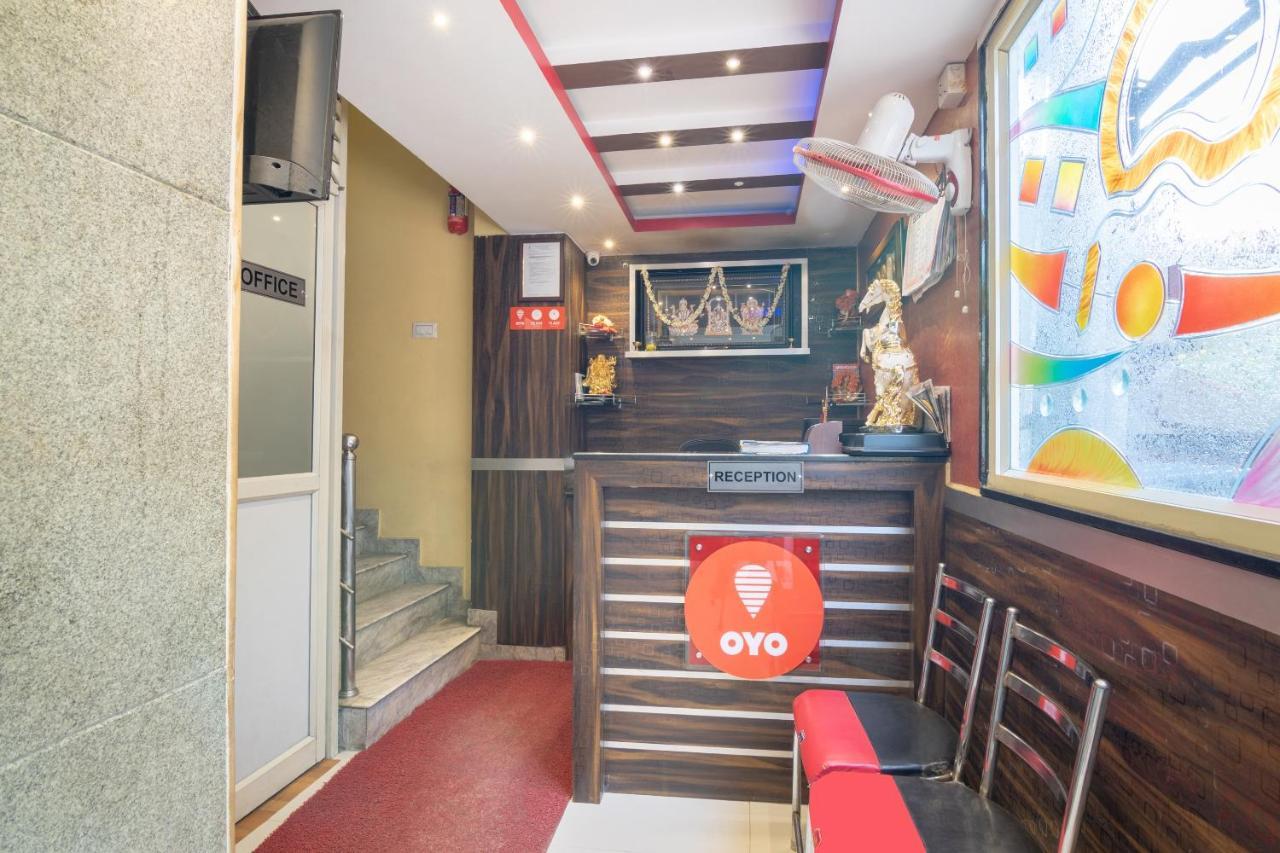 Oyo 13594 Mathrushree Residency Hotel