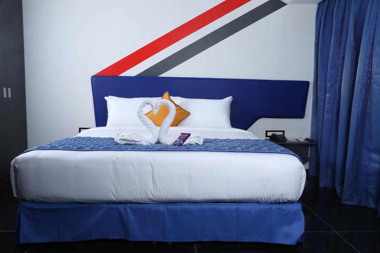 Days & By Wyndham Whitefield Hotel 3*