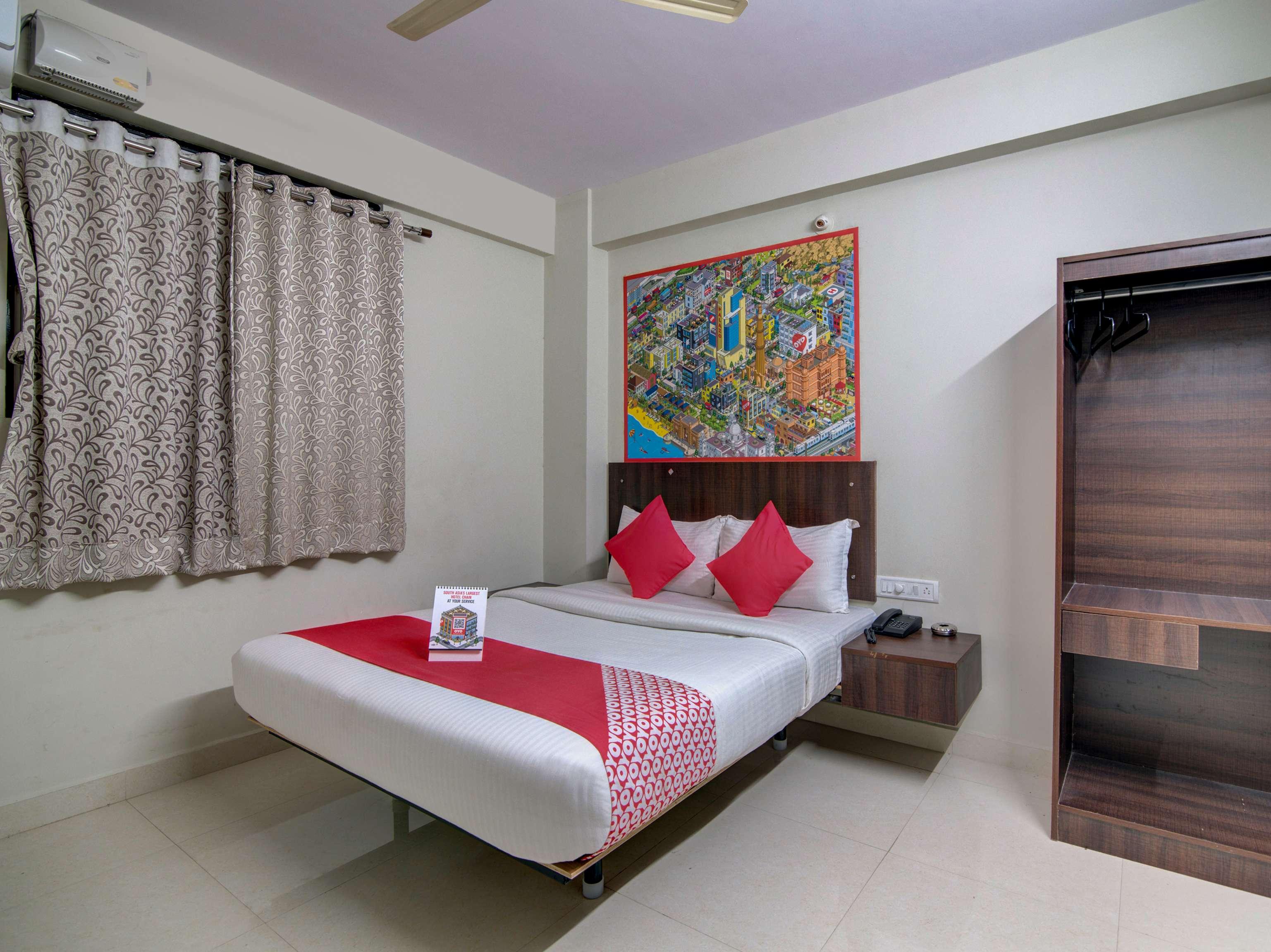 O Varcity Plaza 4* Bangalore