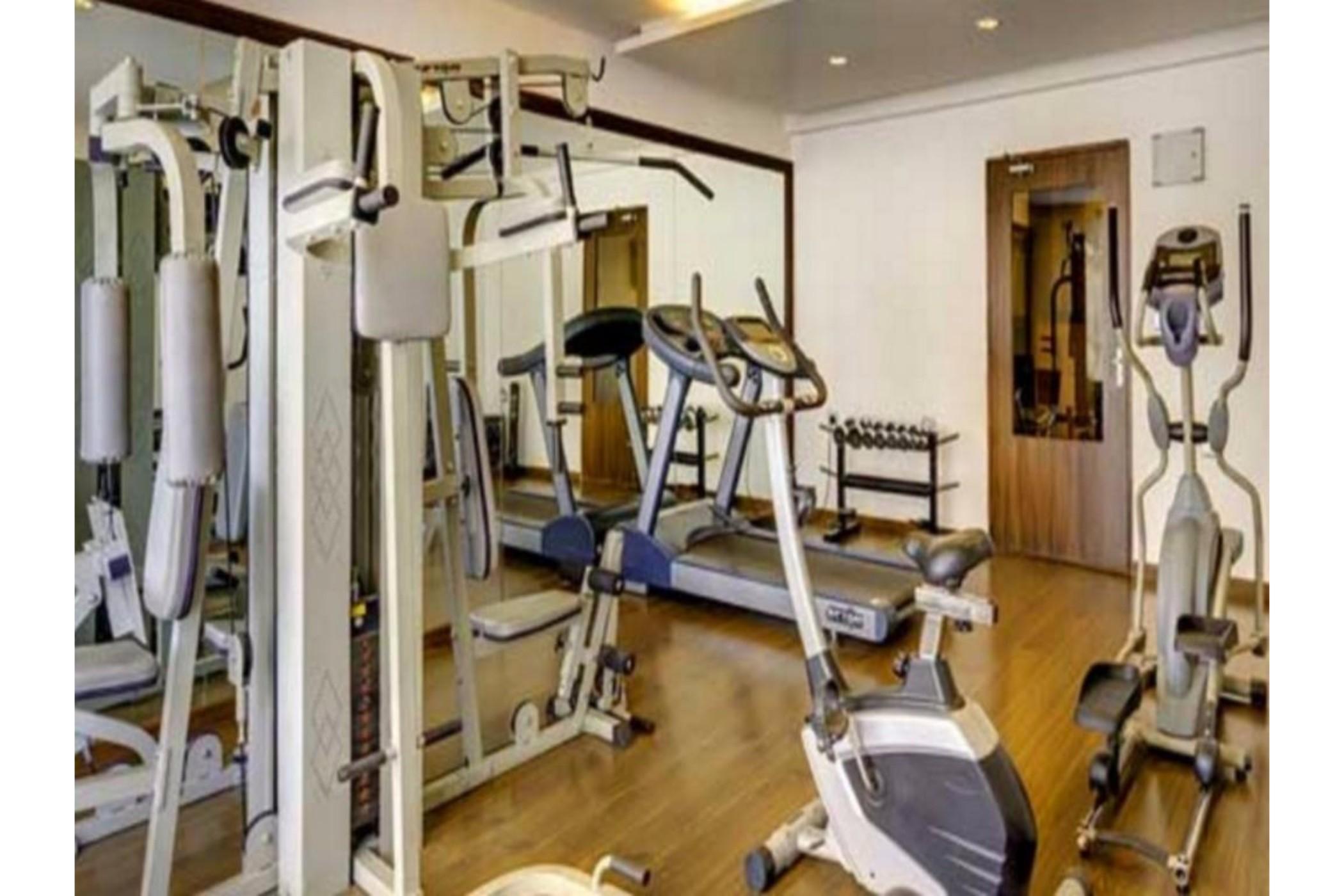 The Hhi Select Hotel