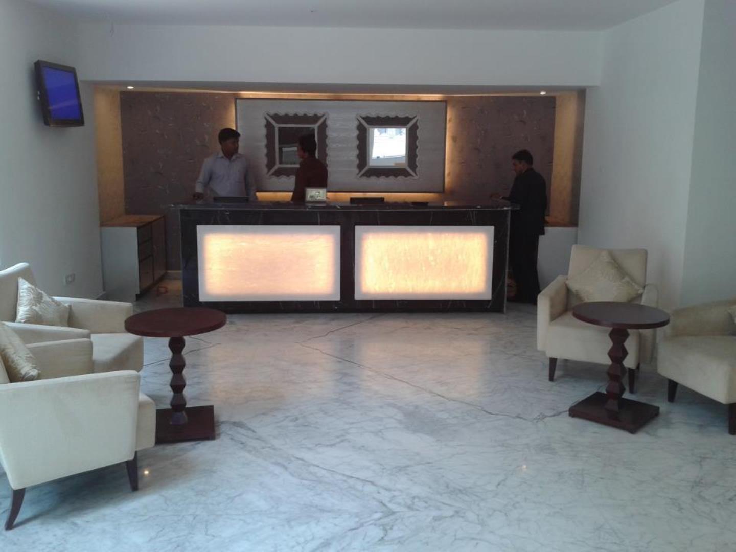 The Hhi Select Hotel