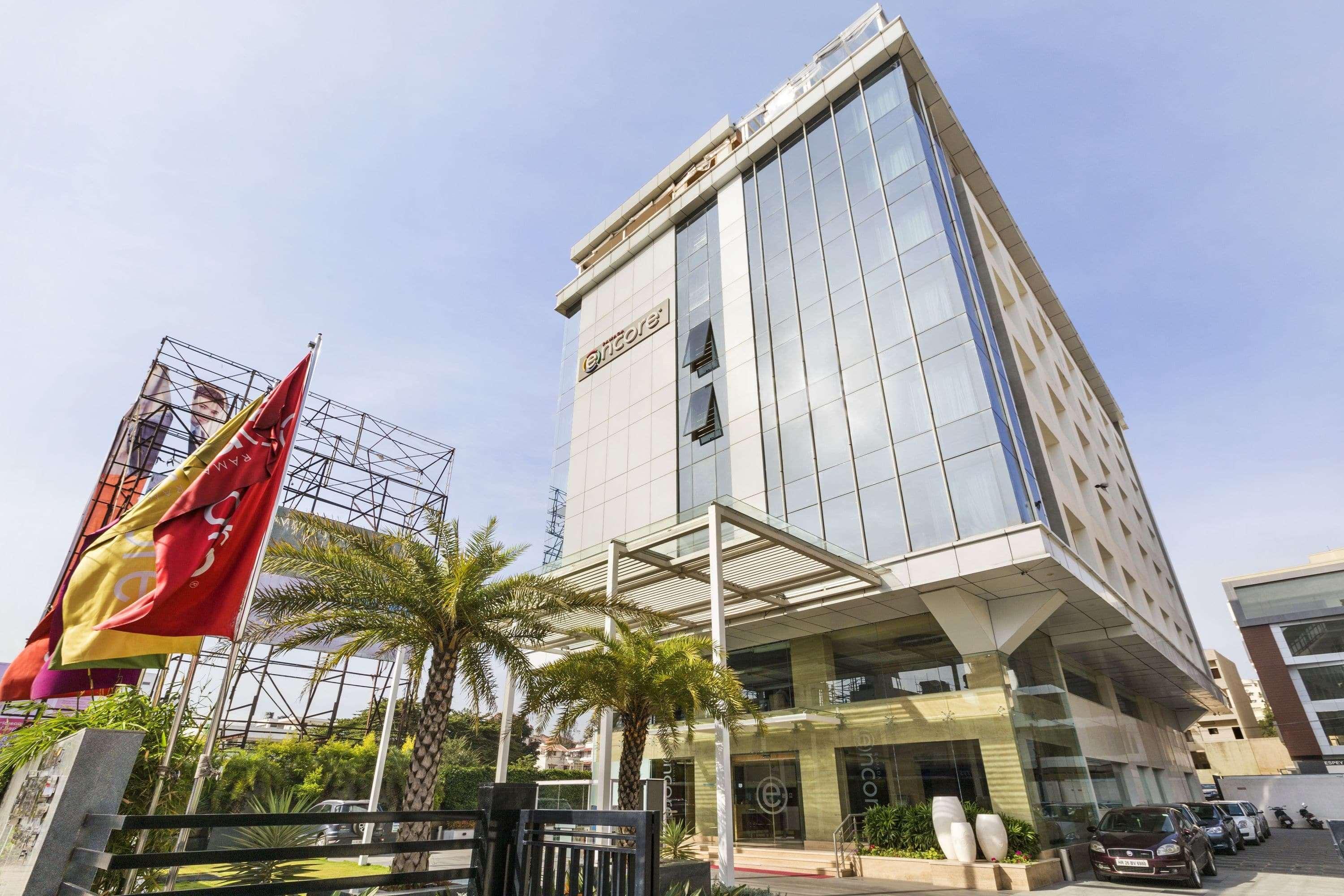Hotel Ramada Encore Domlur 4*