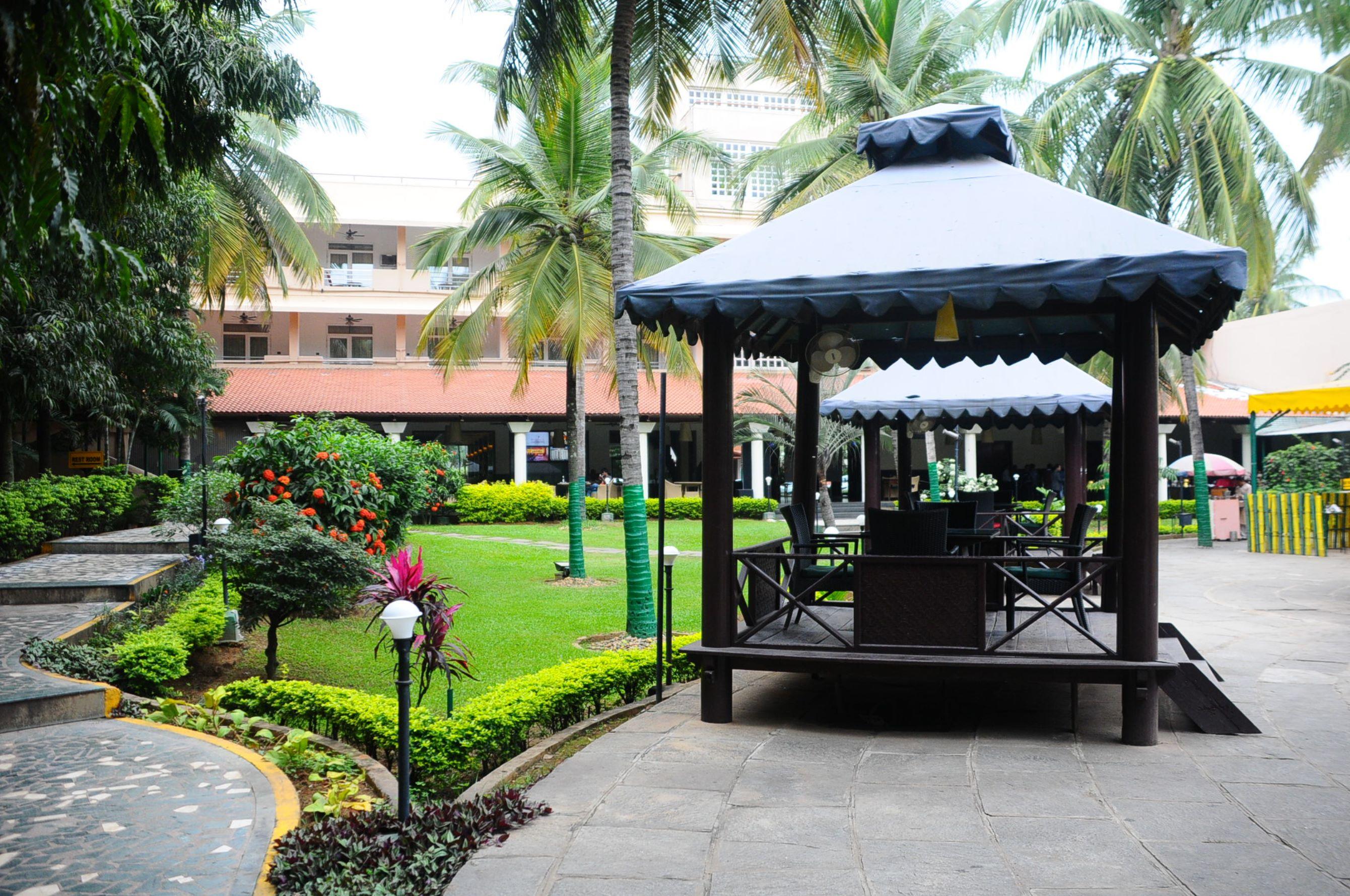 Royal Orchid & Convention Centre, Yelahanka Resort 4*