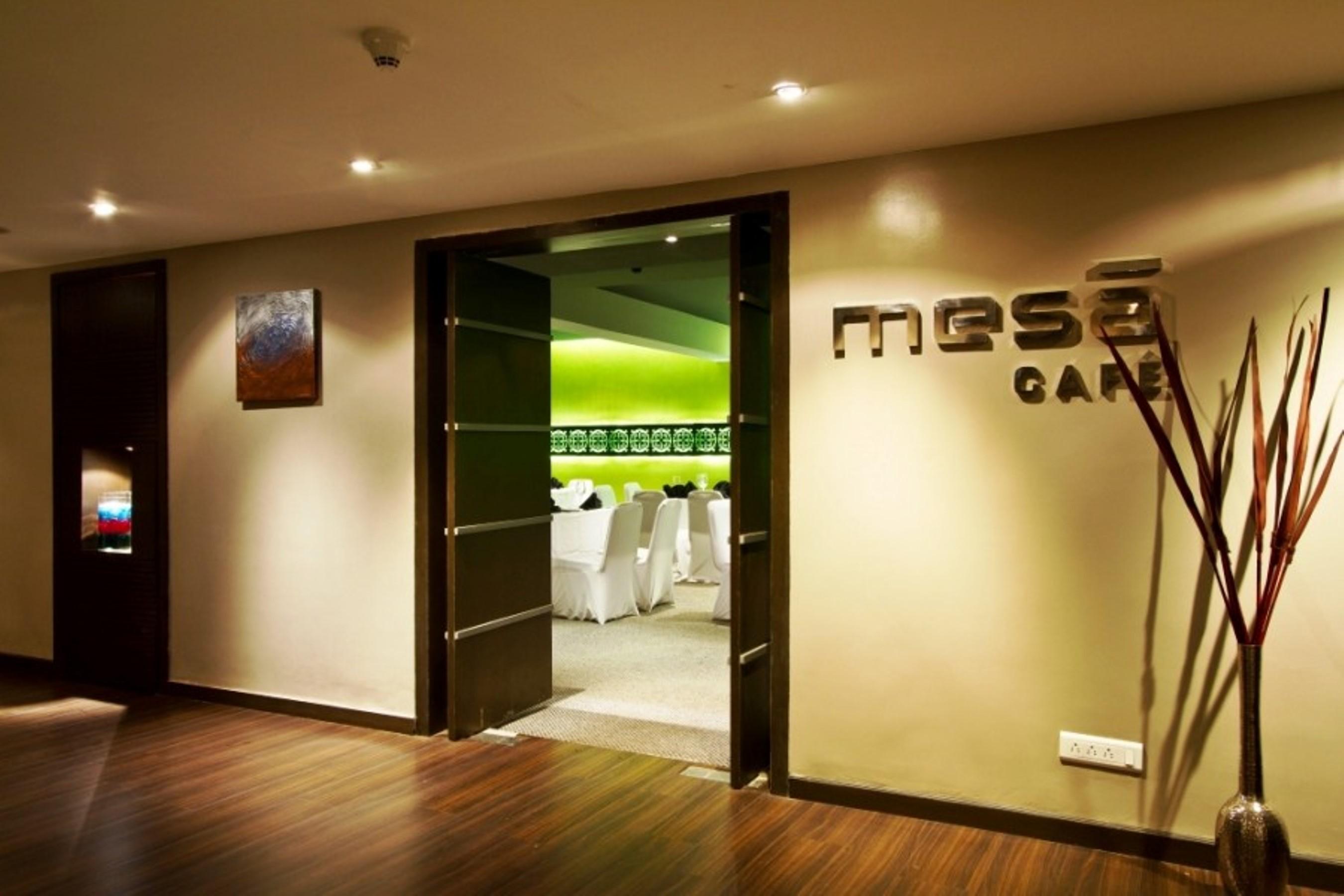 Svenska Design Hotel, Electronic City, Hotel 5*