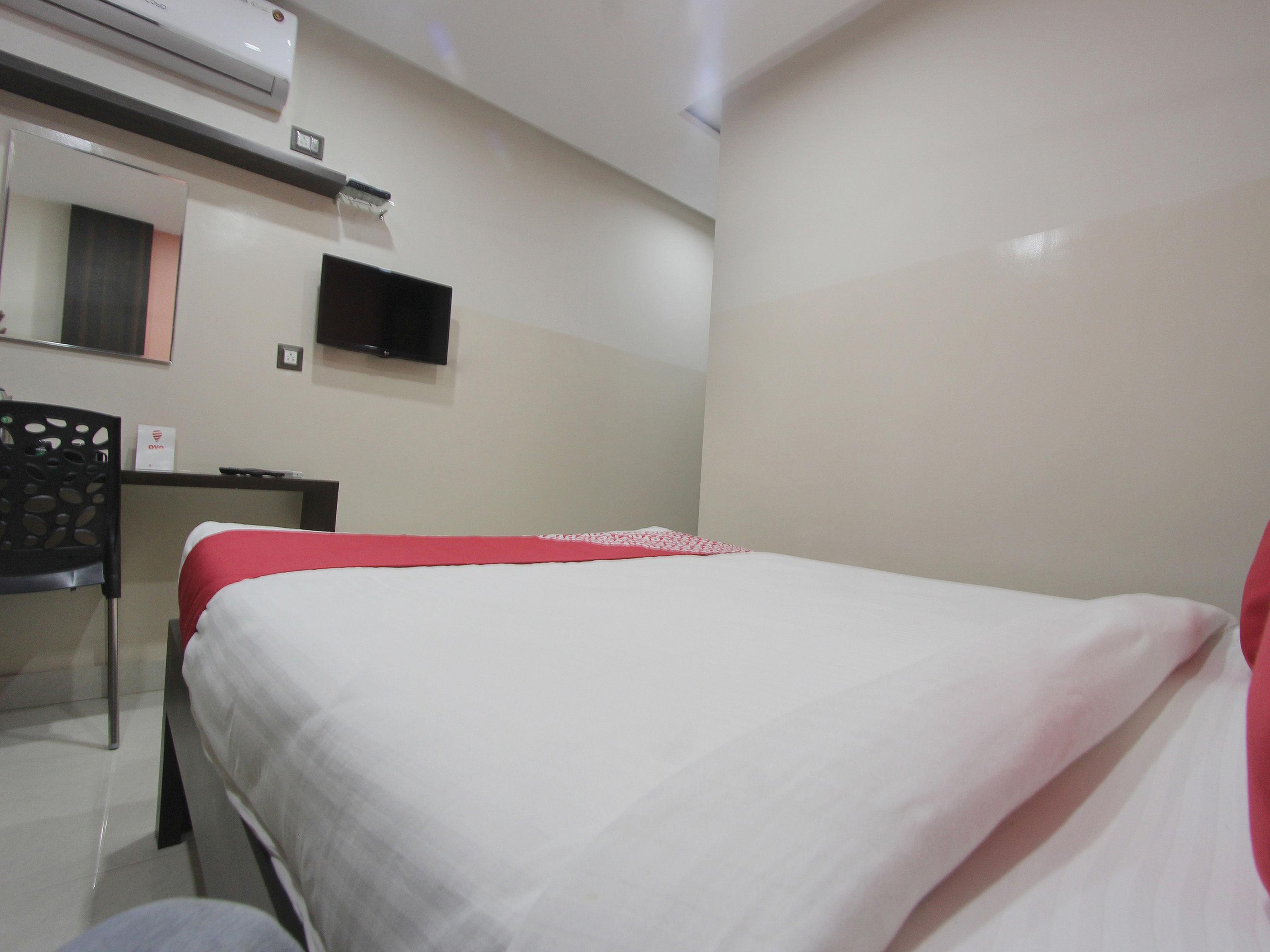 Capital O 70534 Habitat And Hotel 3*