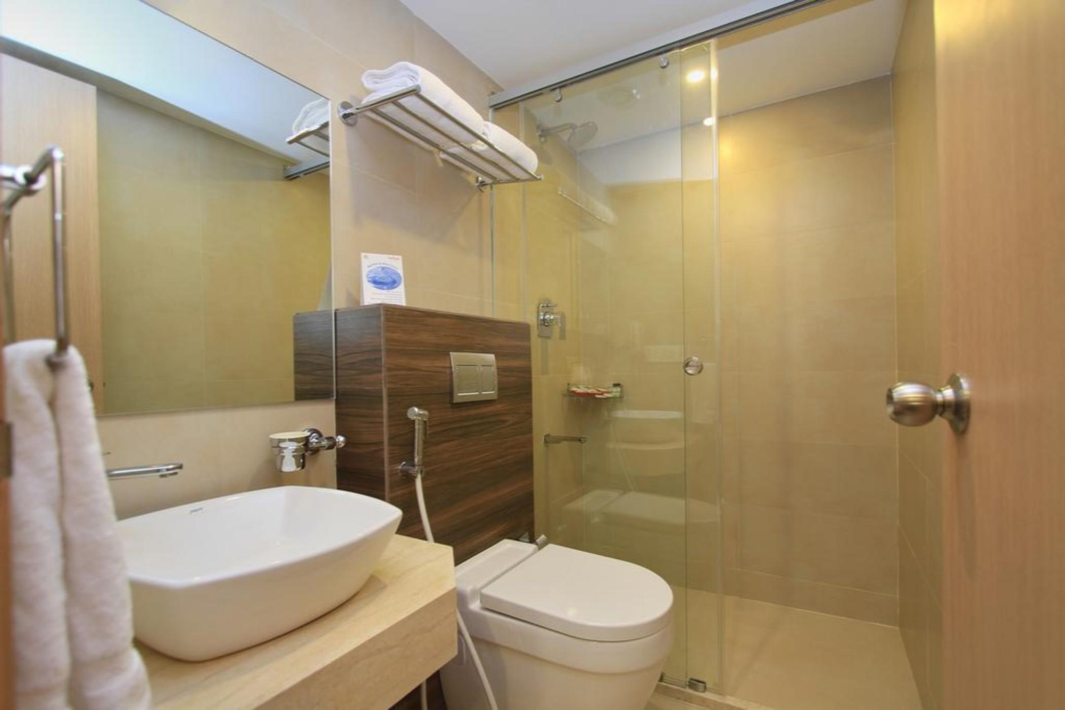 La Sara Regent Hotel