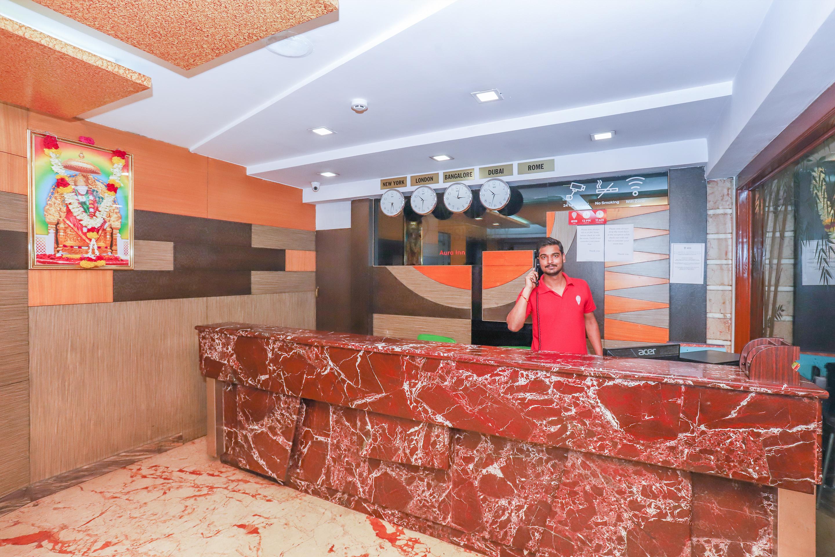 Aura Hotel 3*