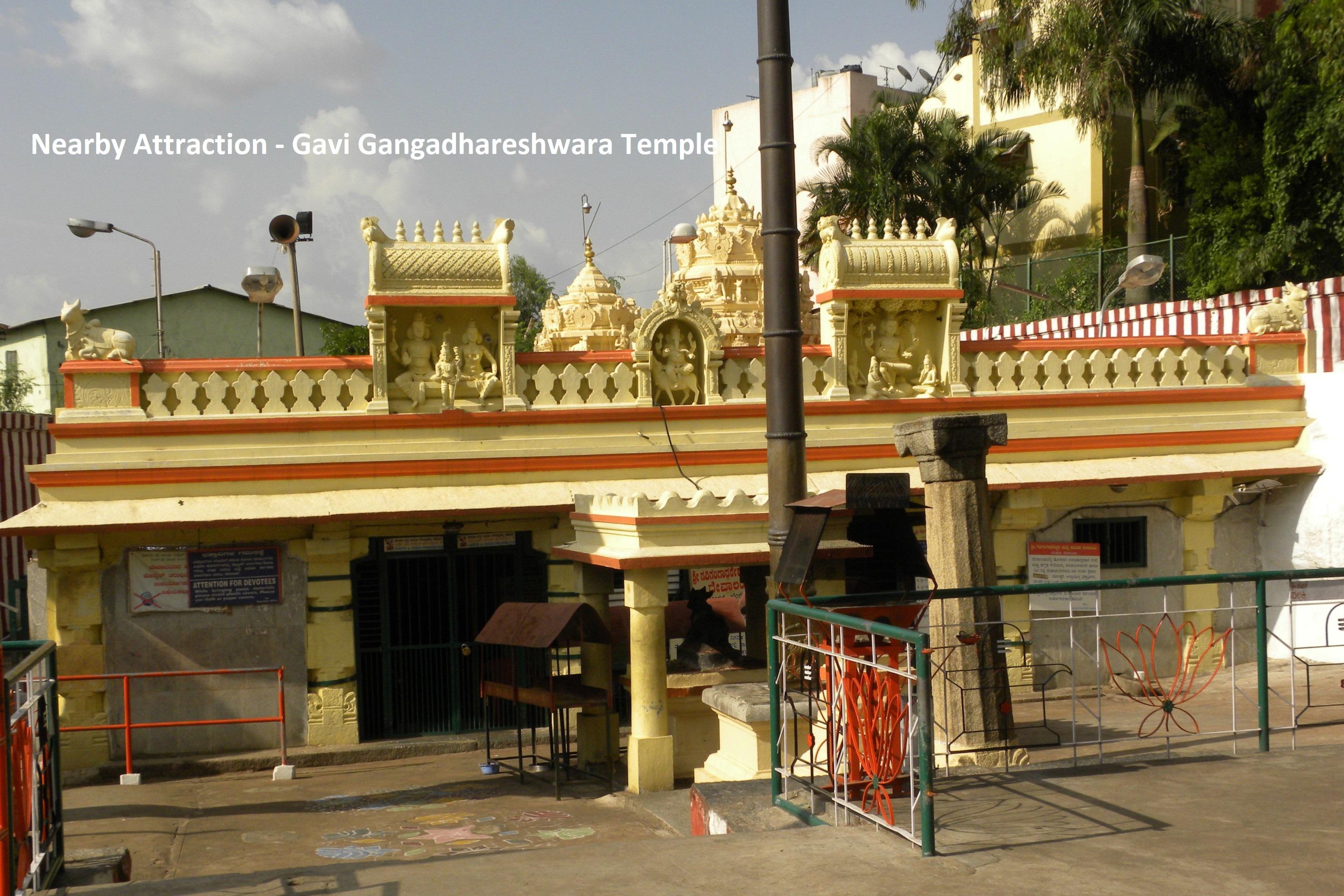 Capital O 28398 Mysore Gate 3*