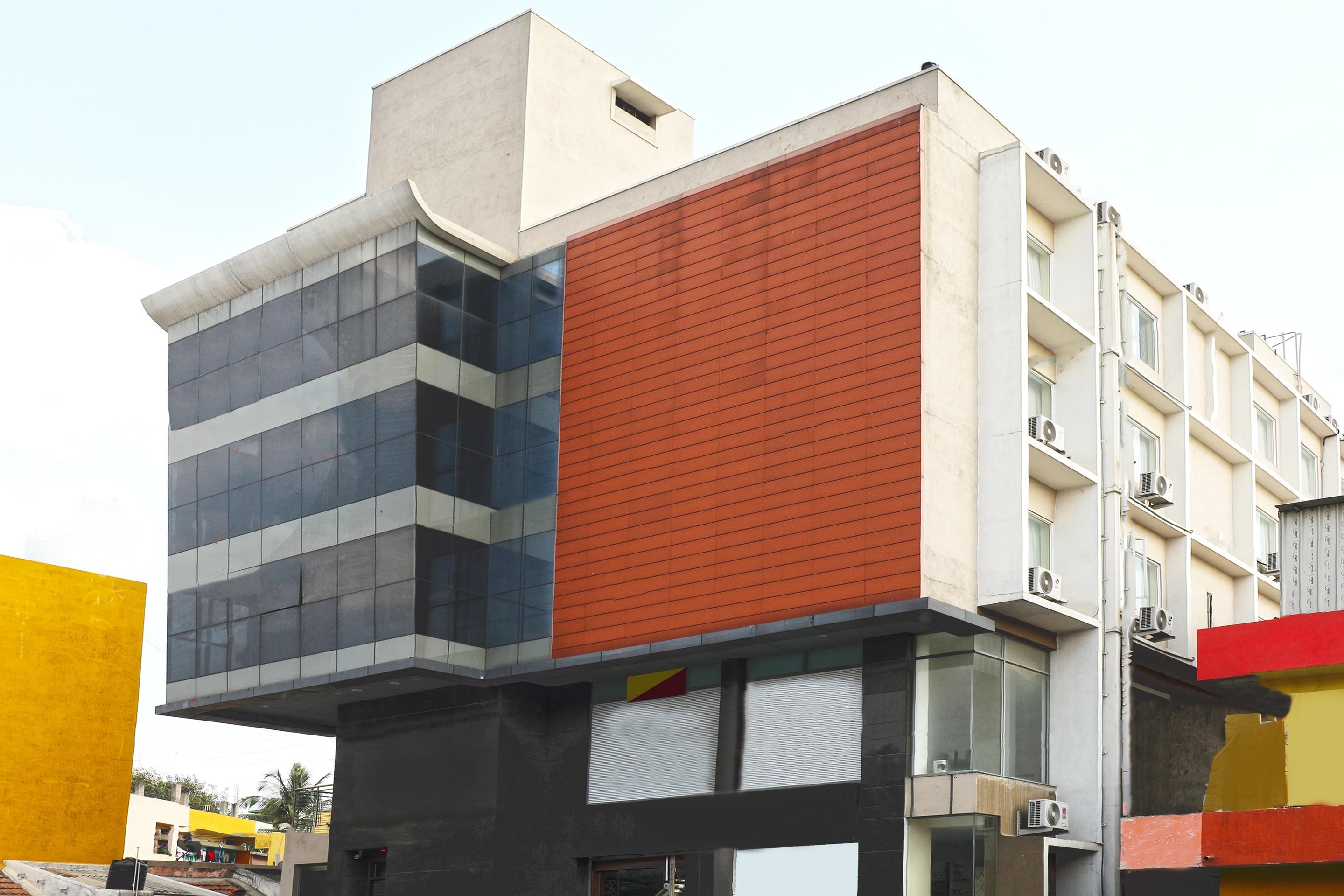 Hotel Capital O 28398 Mysore Gate 3*