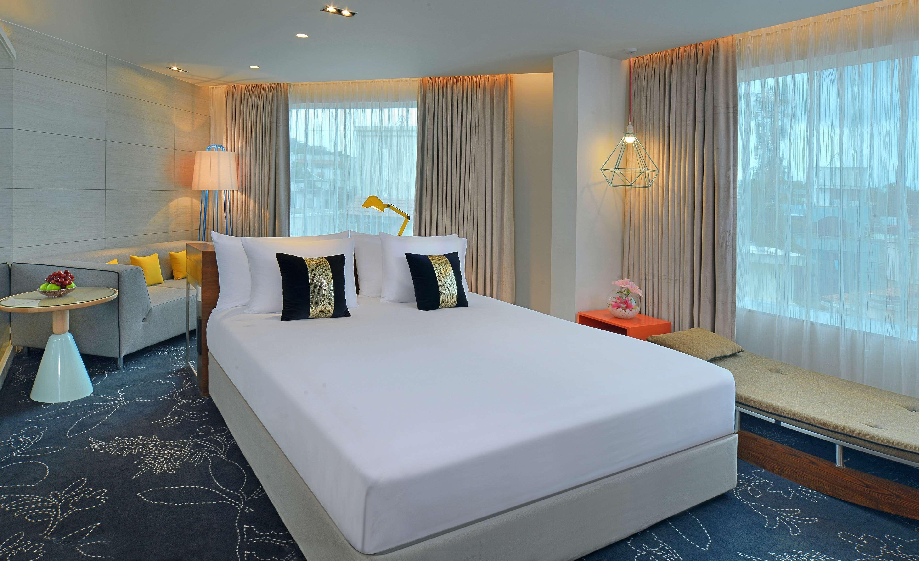 Radisson Center Hotel Bangalore