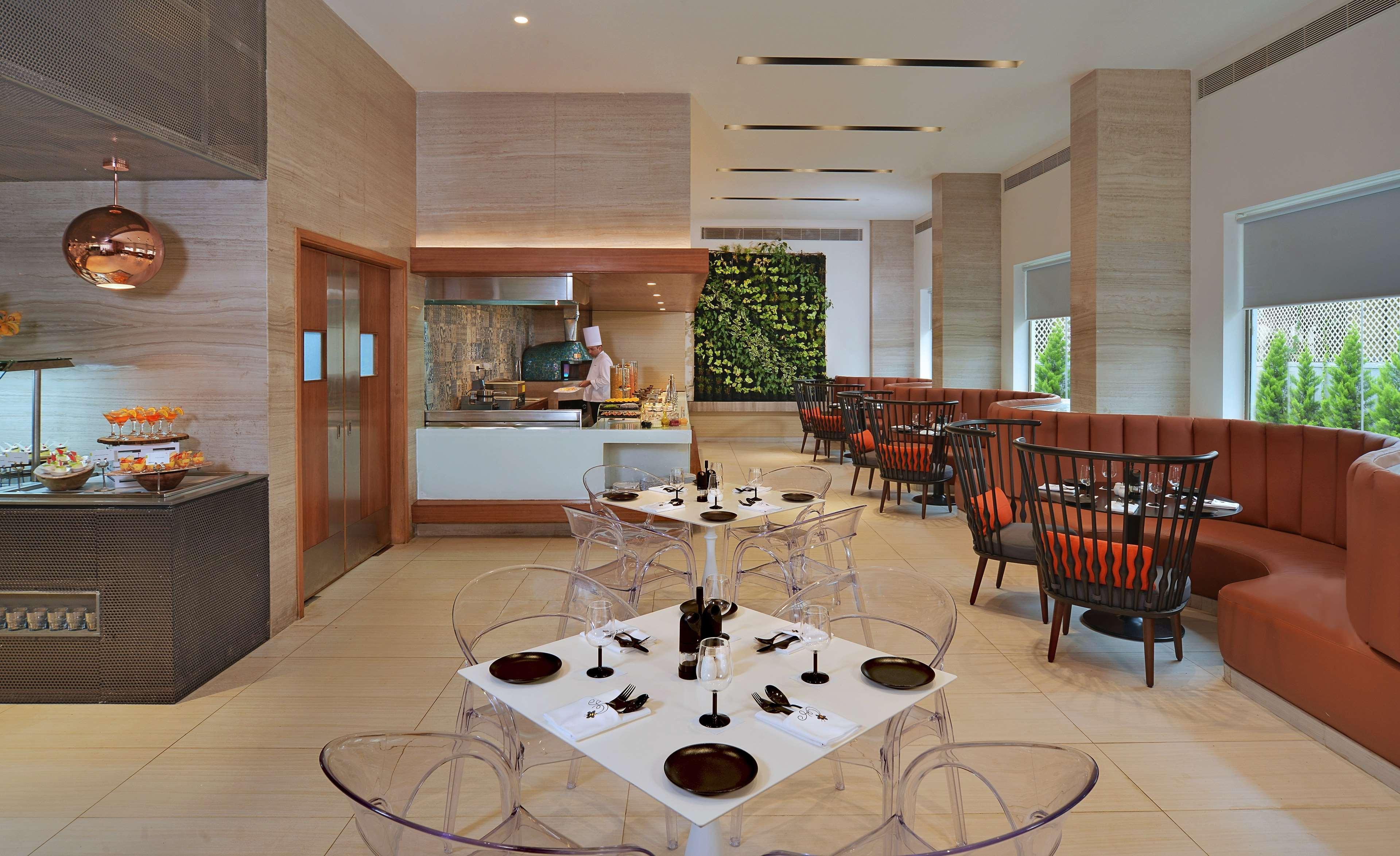 Radisson Center Hotel 4*