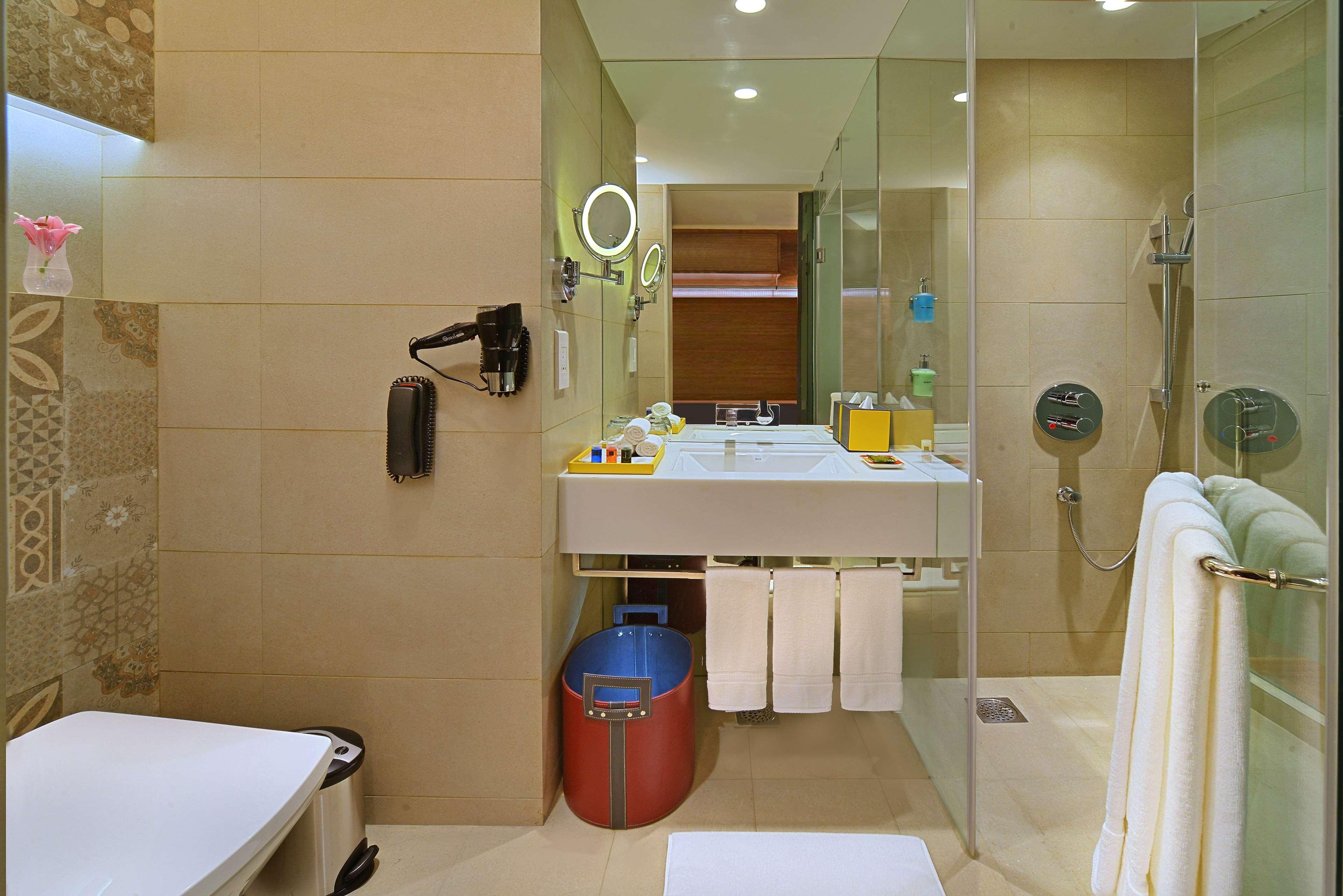Hotel Radisson Center Bangalore