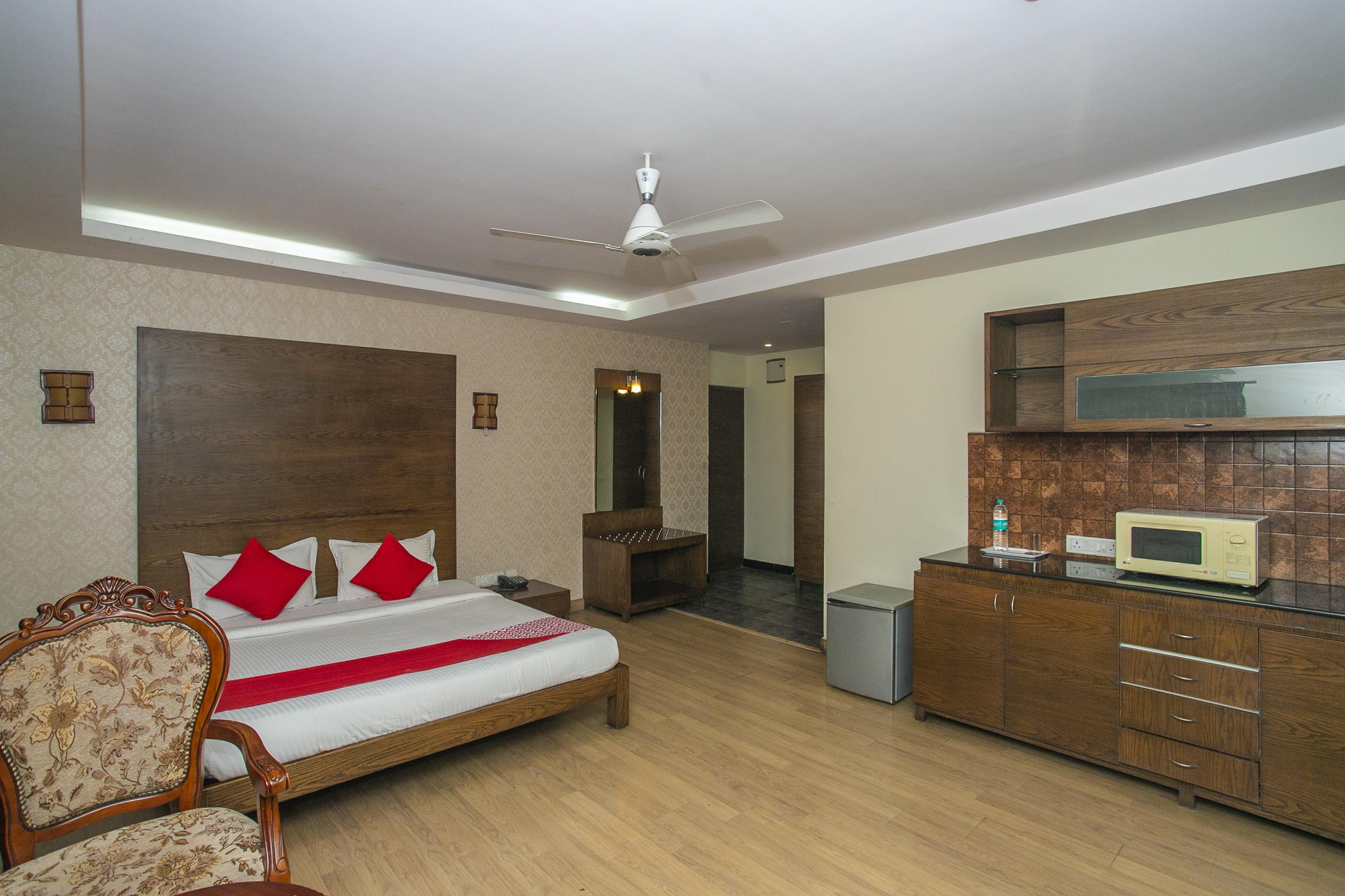 Hotel Oyo 27859 Agi Dynasty 2*