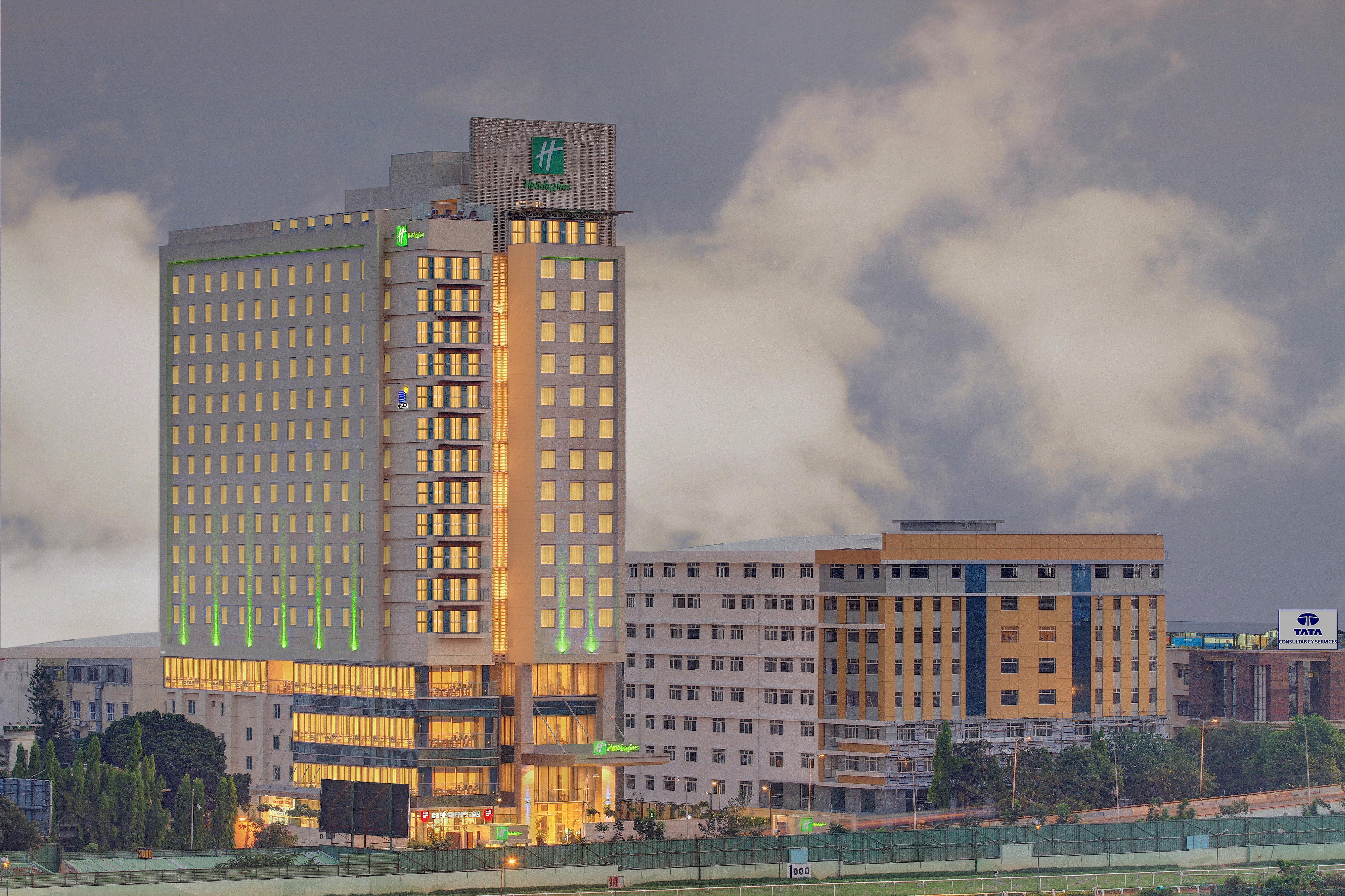 Racecourse By Ihg Hotel 5*