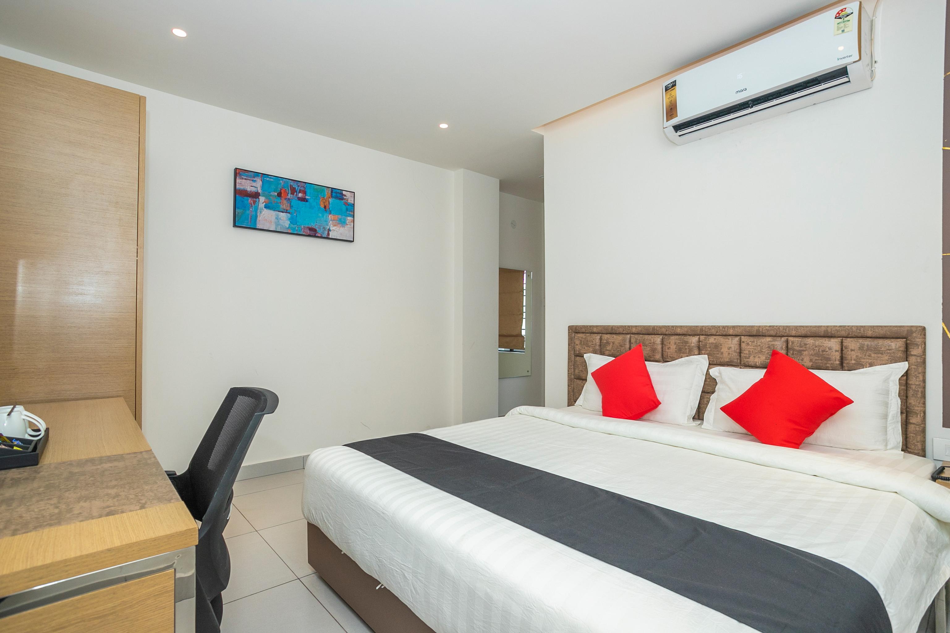 Capital O 36137 Vihaari 24 Business Hotel Bangalore